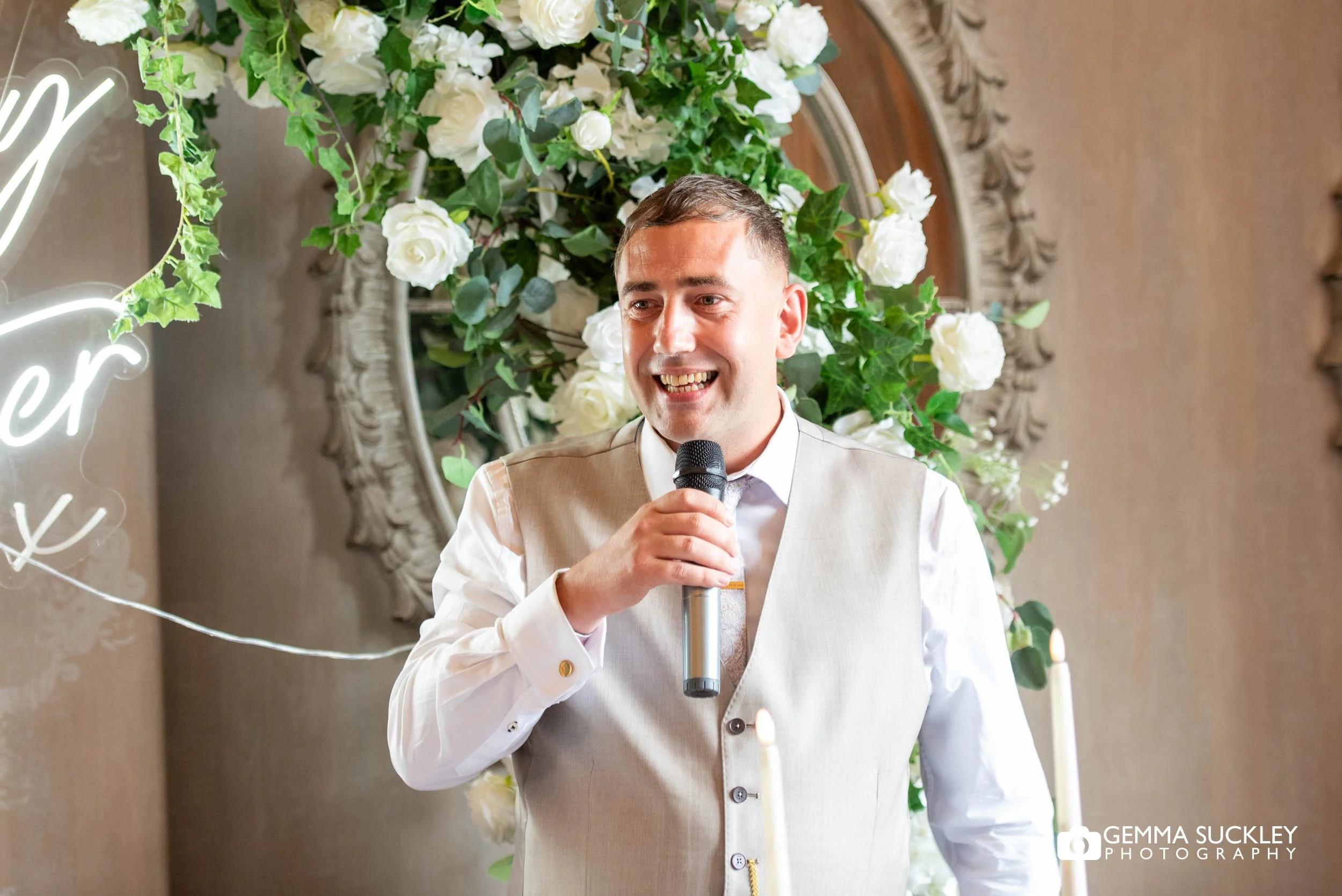 groom giving his wedding speech