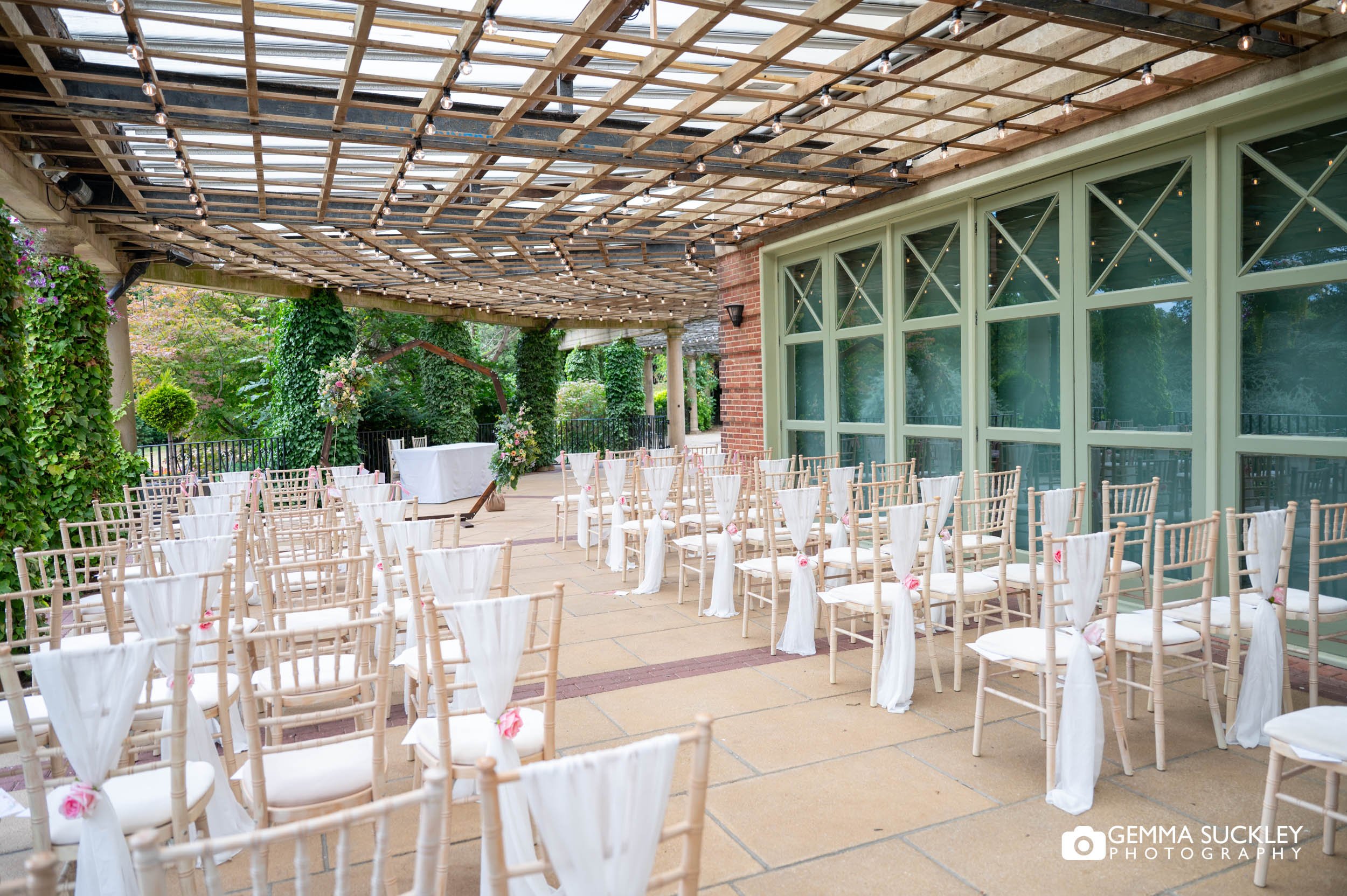 outdoor wedding ceremony at the sun pavilion