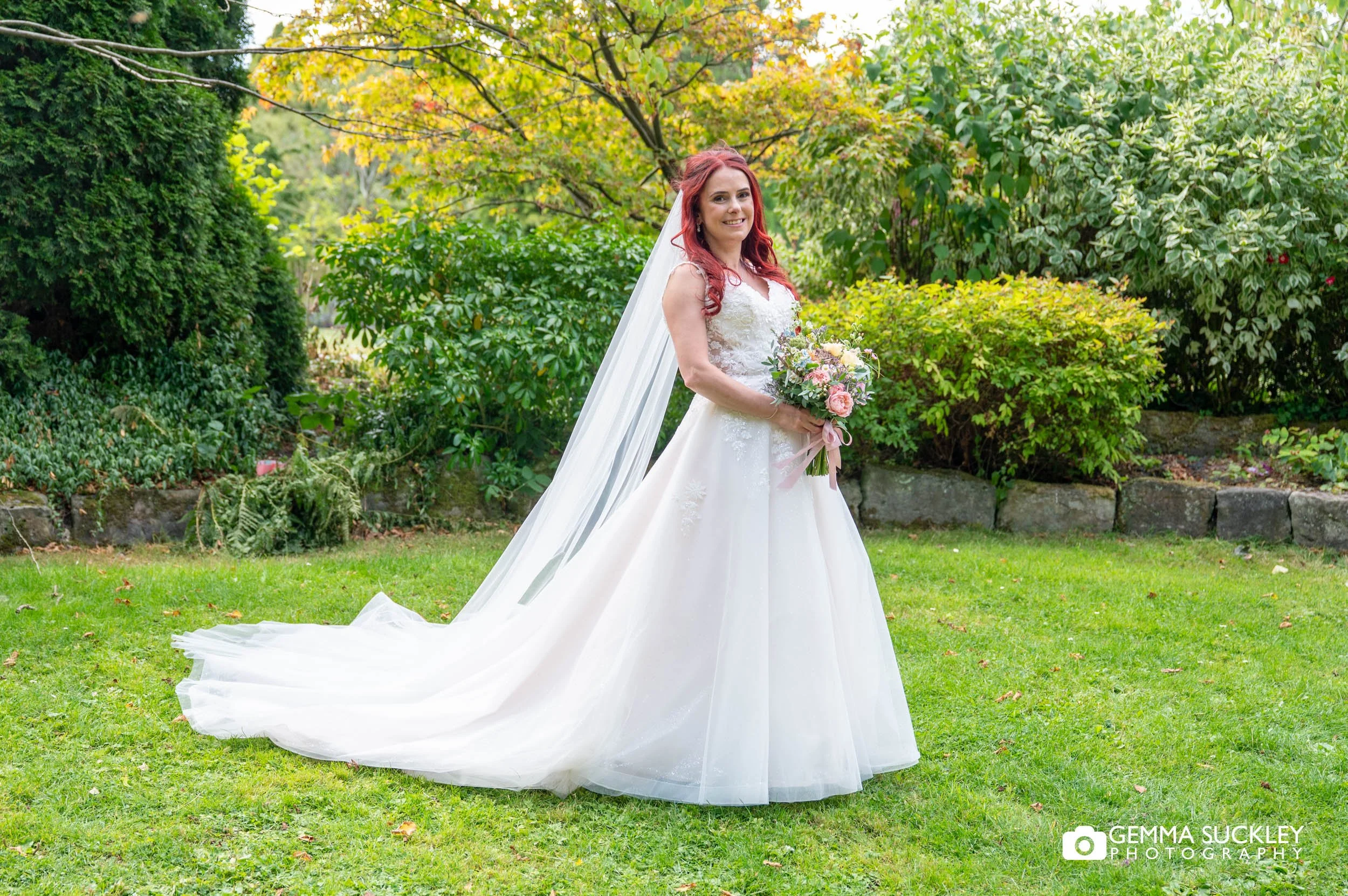 bride in the valley gardens