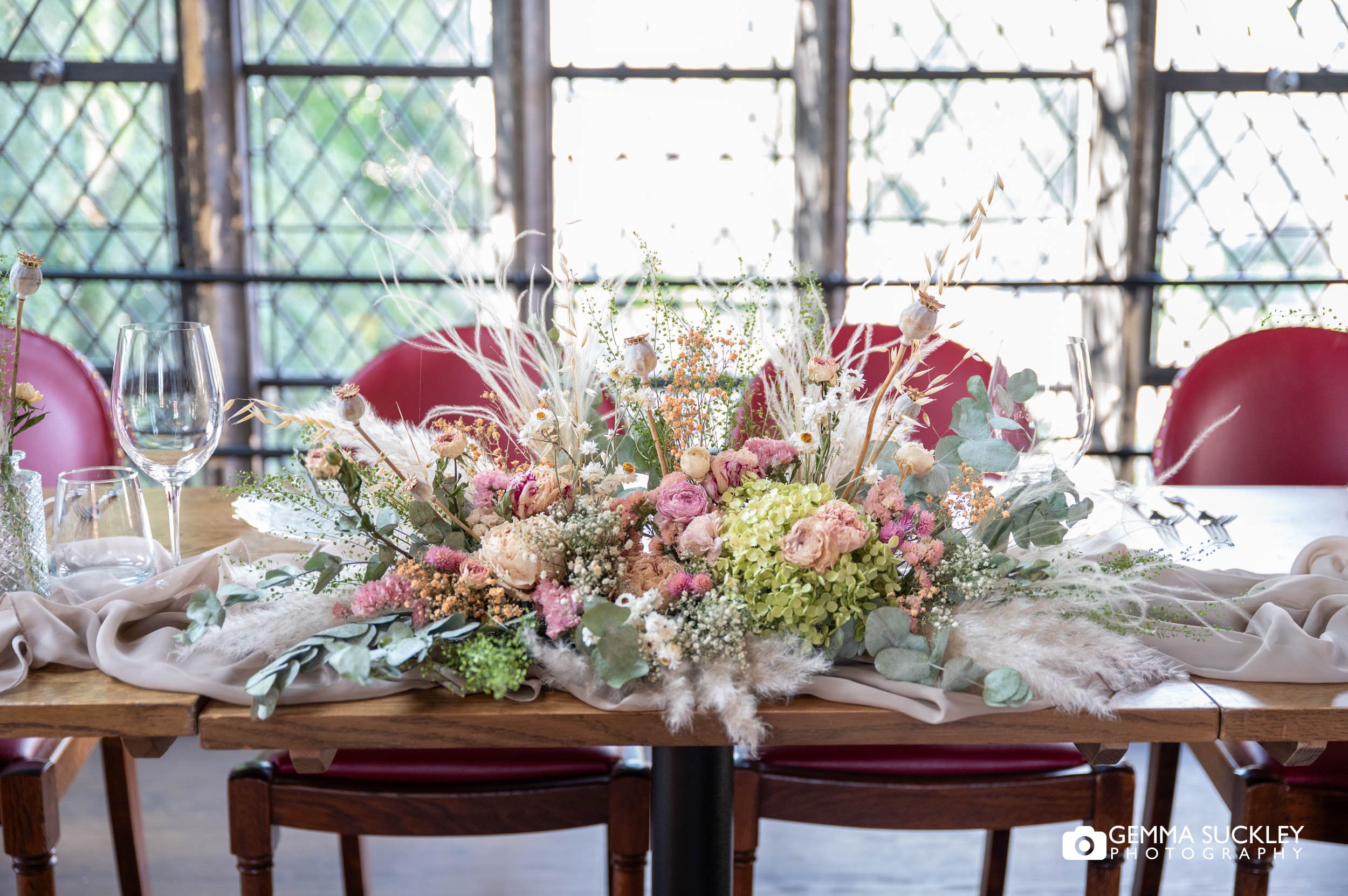 top table flower detail at york minster refectory 