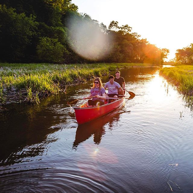 The sun was shining today and I could t help but think of sunny summer paddles with good friends! Who are you planning to #getoutside and #movewater with? #sigurdcanoeco
