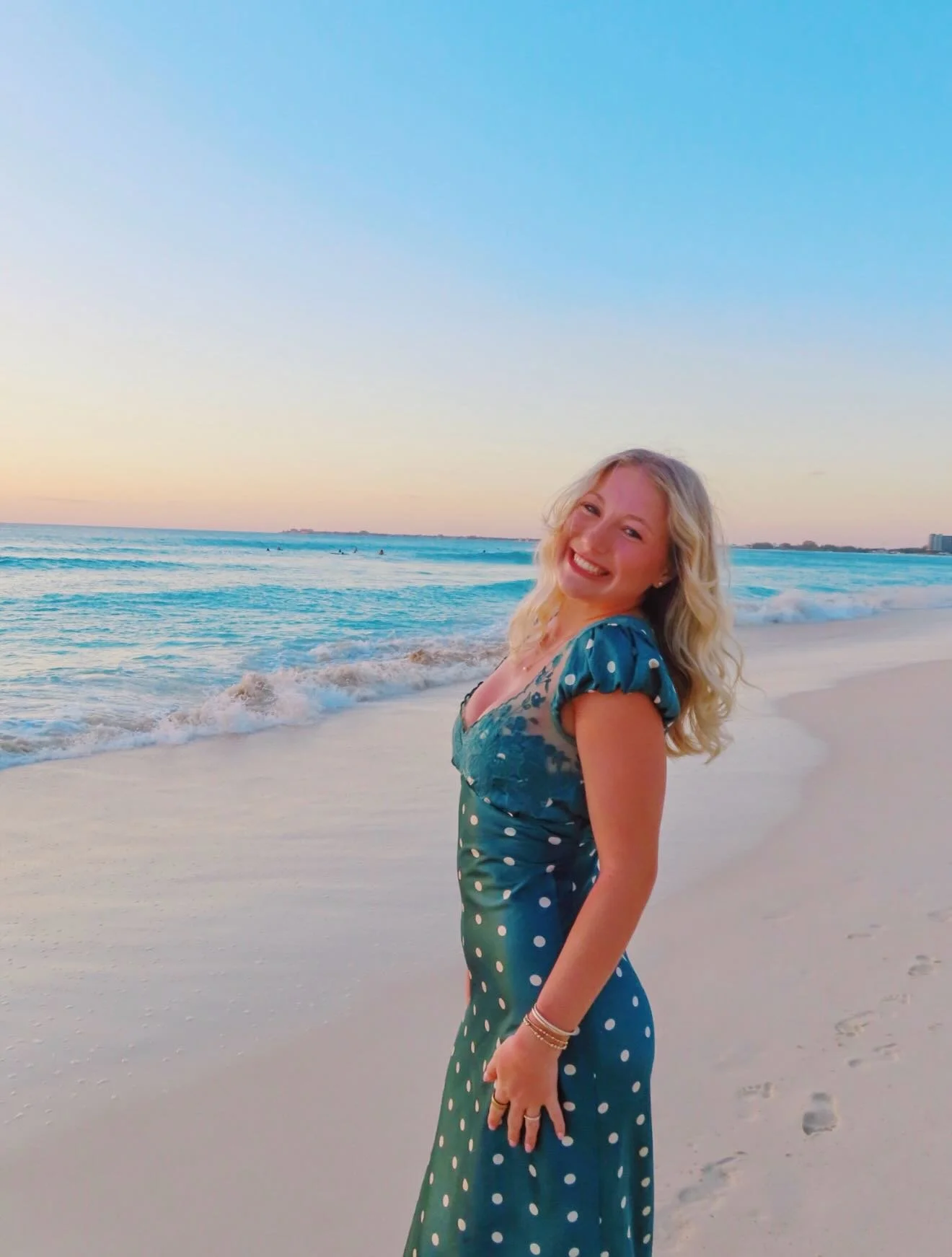 A VERY SPECIAL #MEETEXECMONDAY WITH VP OF MEMBERSHIP, LILLY HILLEBRAND!!!🥰🥰

&ldquo;I am absolutely honored to serve as Delta Zeta&rsquo;s Vice President of Membership. Leading and loving this chapter has hands down been the best part of my college