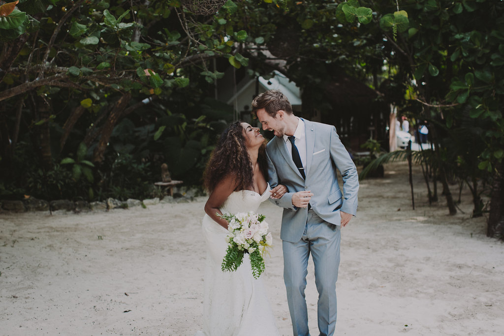 casa_violeta_wedding_tulum_photography_planner_rock_and_roll_chellisemichaelphotography_kerrybeachevents-6760.jpg