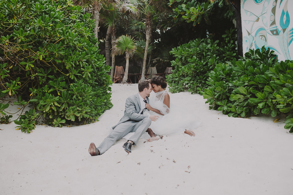 casa_violeta_wedding_tulum_photography_planner_rock_and_roll_chellisemichaelphotography_kerrybeachevents-8293.jpg