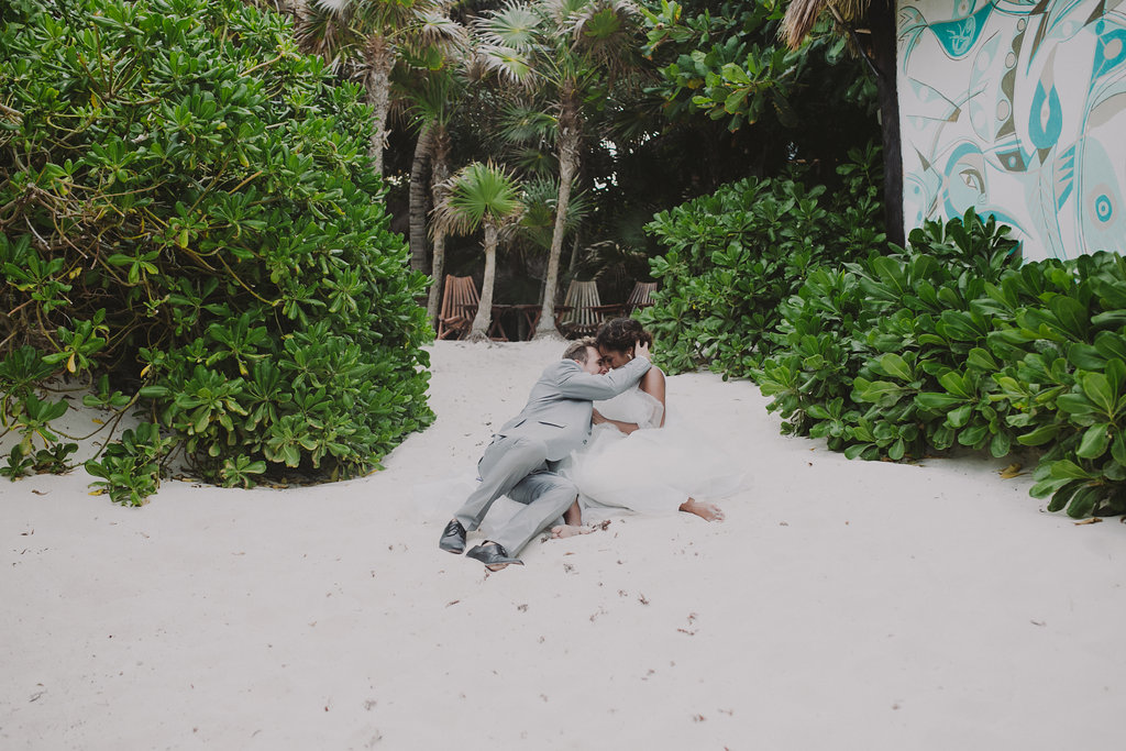 casa_violeta_wedding_tulum_photography_planner_rock_and_roll_chellisemichaelphotography_kerrybeachevents-8294.jpg