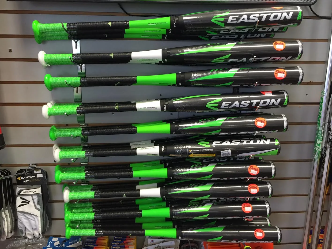 Easton Makos now in stock