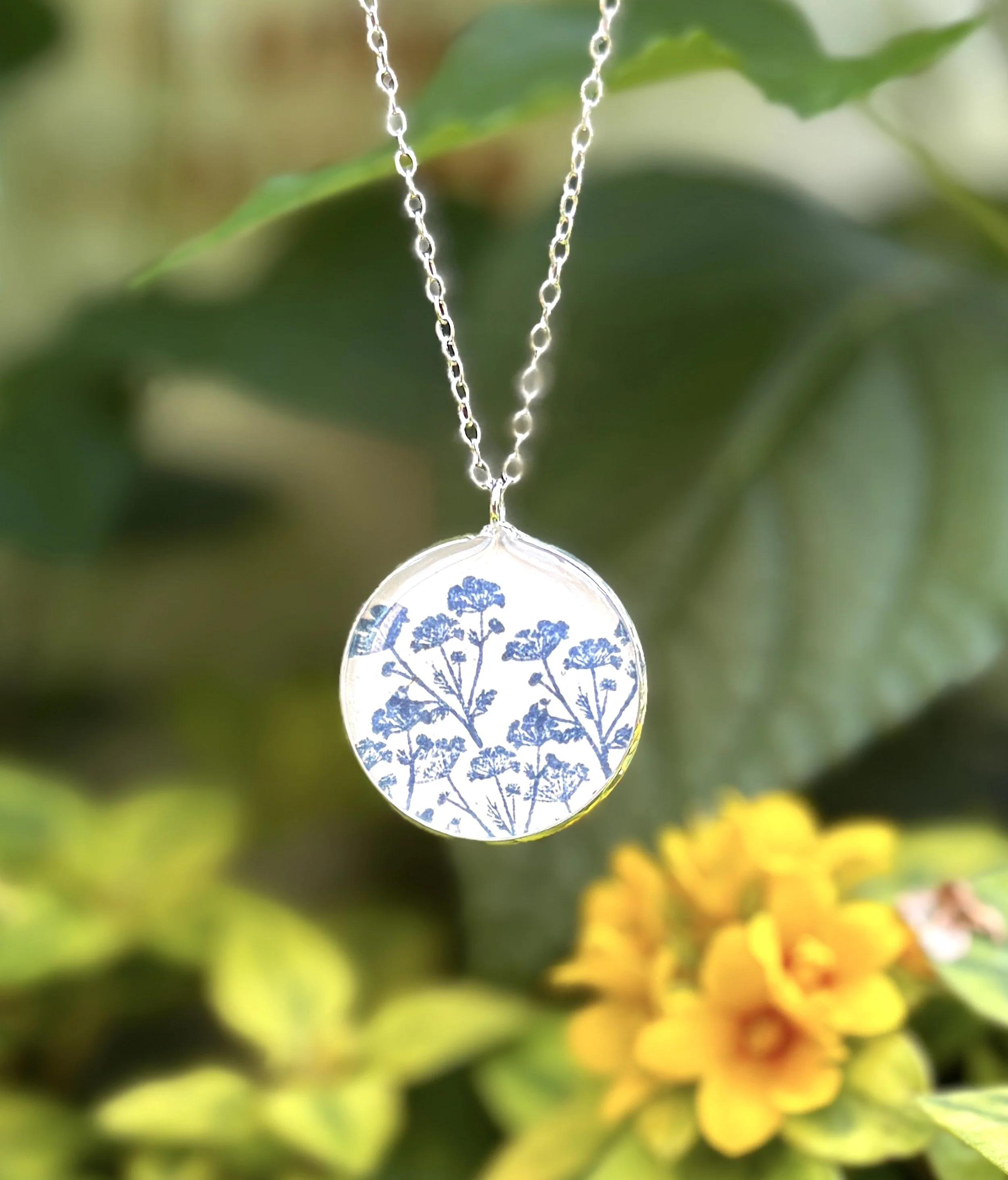 hsdillnecklace2lg.jpg