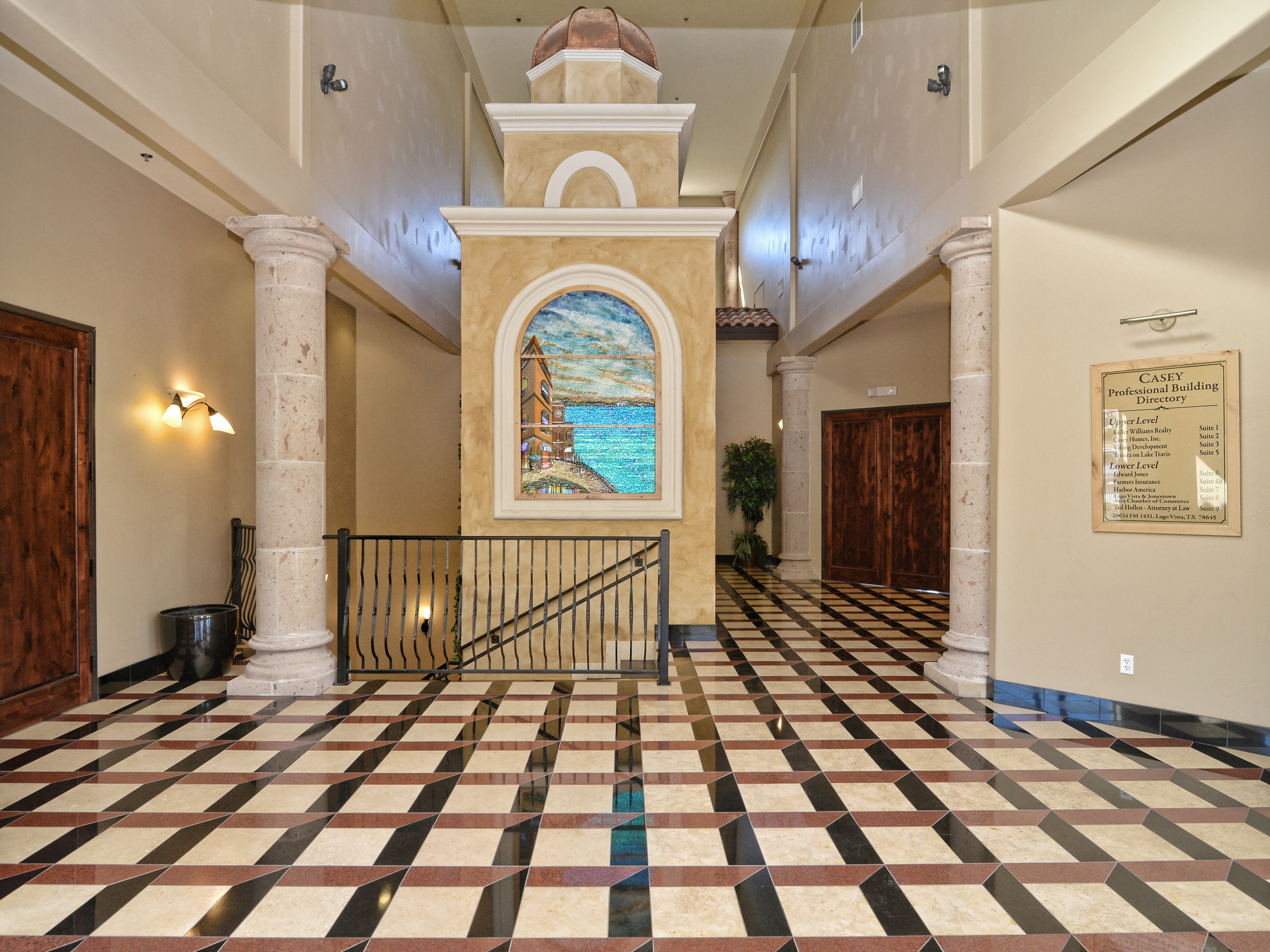 005_Lobby.jpg