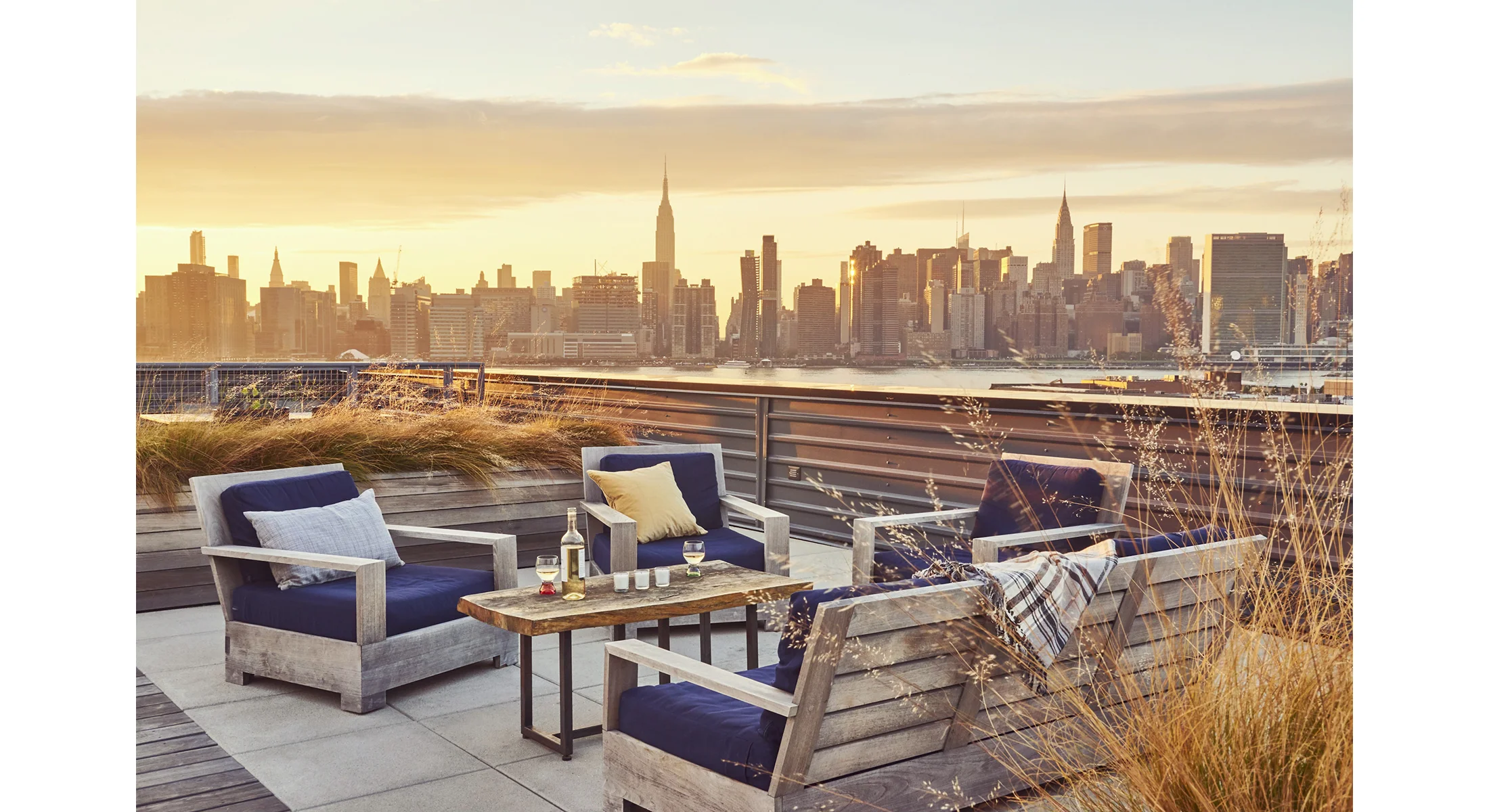 FGS-1133Manhattan_244_Chairs_Skyline_v03 copy.jpg