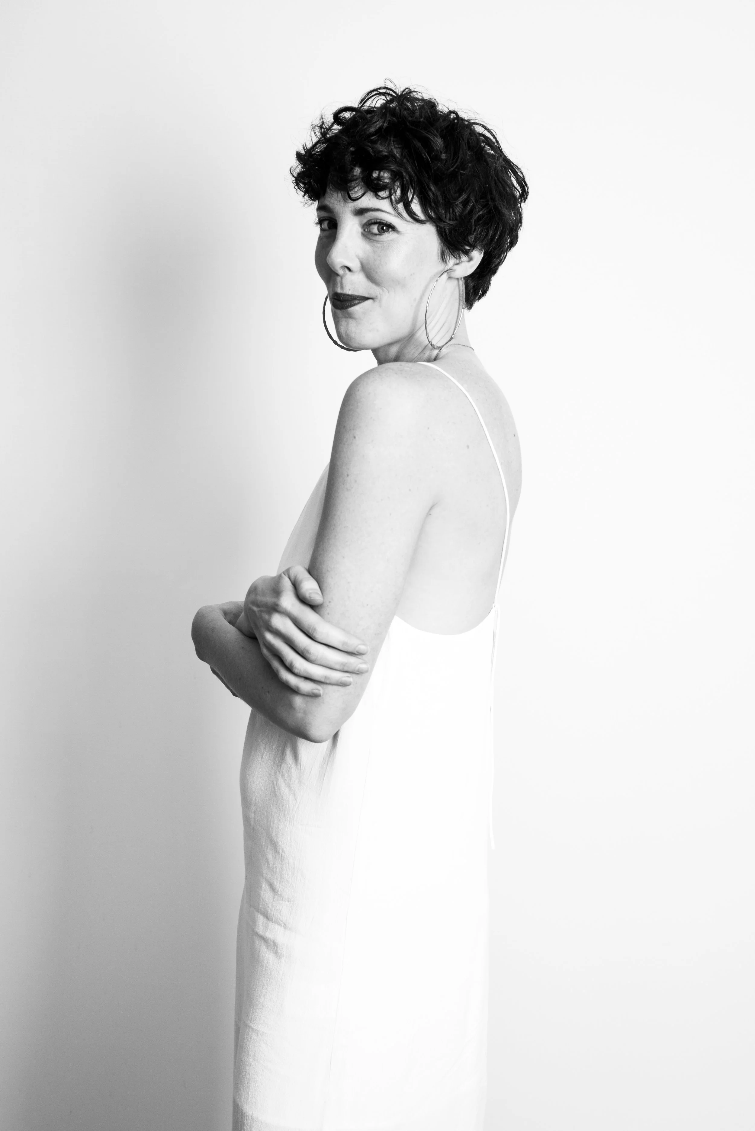 LISE SENIOR COLOURIST / STYLIST Lise loves Bobs, Bowls, Bleach Outs and Balayage! With over 11 years behind the chair, she's got incredible skills and amazing energy. Lise attended the Aveda Institute in 2007 and has since trained at the Bumble and Bumble University in New York City and the Sassoon Academy in San Francisco and has worked at top salons in Melbourne and Montreal. Inspired by Travel and Education, her perfectionism caters to current trends and essential needs. Check out @liseloveshair on Instagram and book with her today!