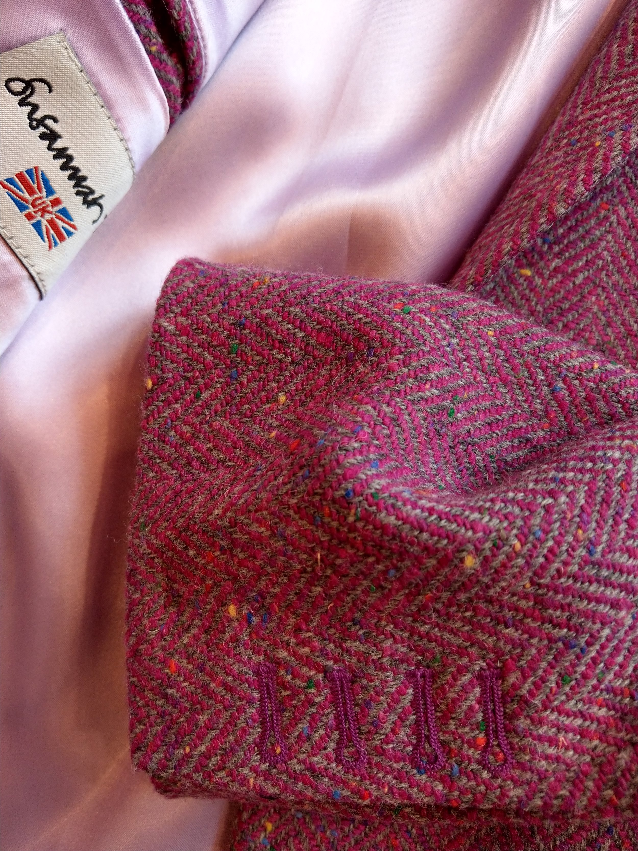 pink-tweed-bespoke-woven-bone-susannah-hall-made-british-uk.jpg