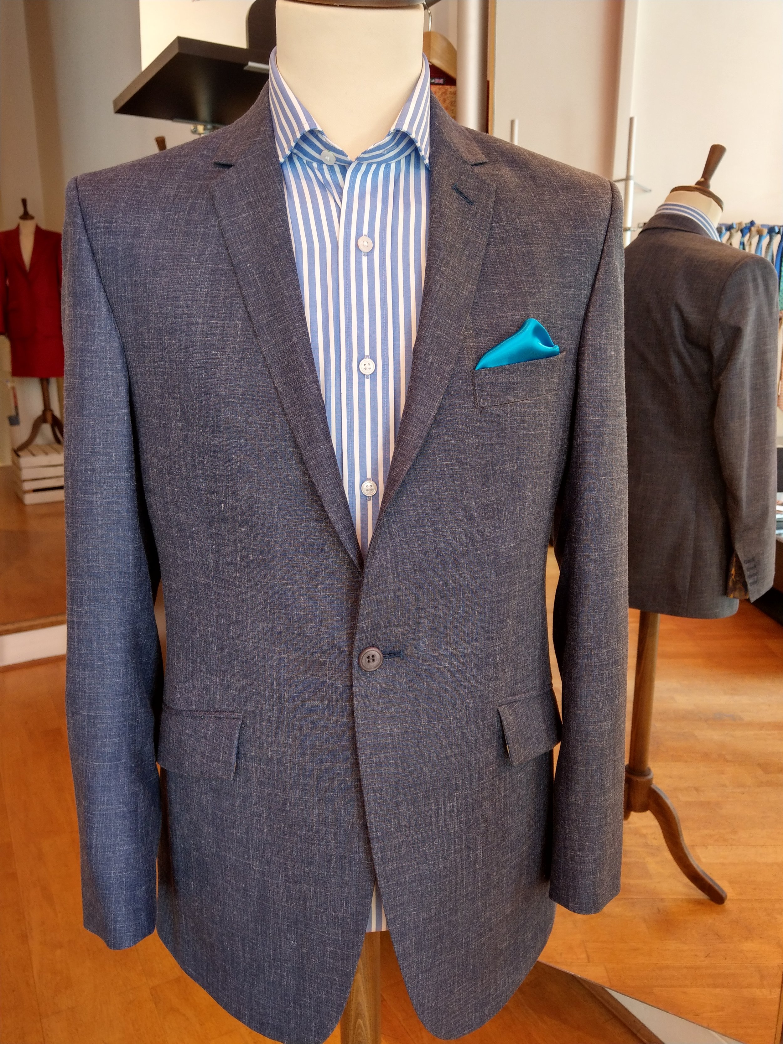 susannah-hall-dormeuil-linen-silk-bespoke-tailor-jacket-suit-made-britain-uk.jpg