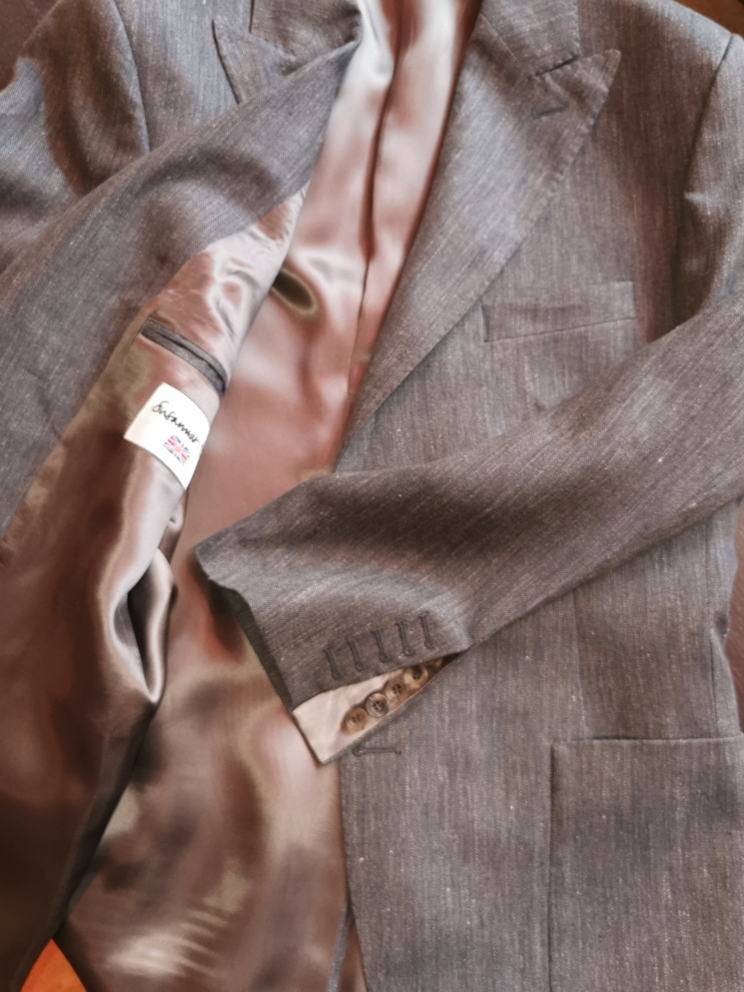 brown-herringbone-linen-jacket-bespoke-tailor-susannah-hall-british-made-uk.jpg