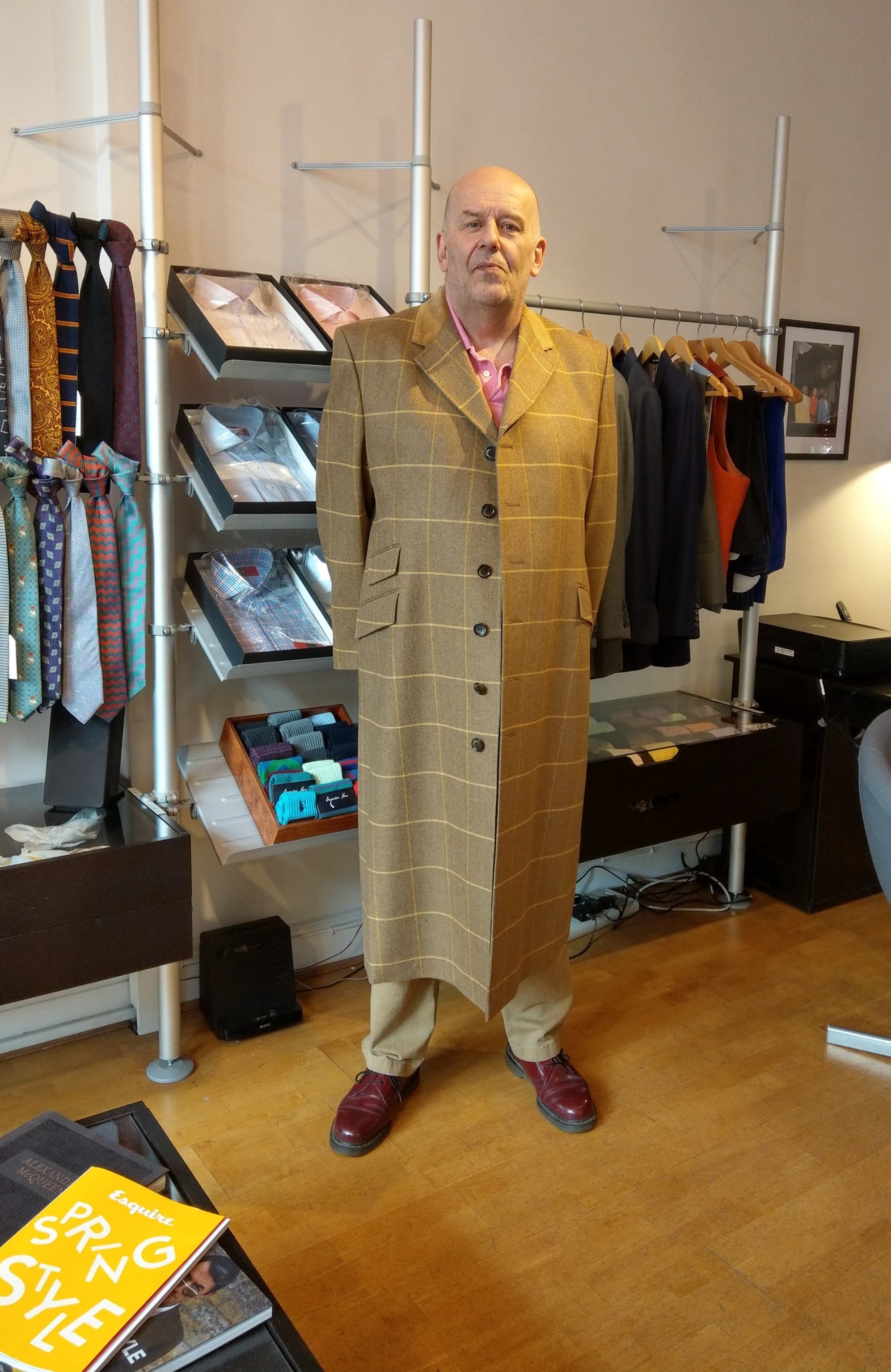 johnstons-elgin-tweed-bespoke-coat-tailor-susannah-hall-made-england-uk-britain.jpg