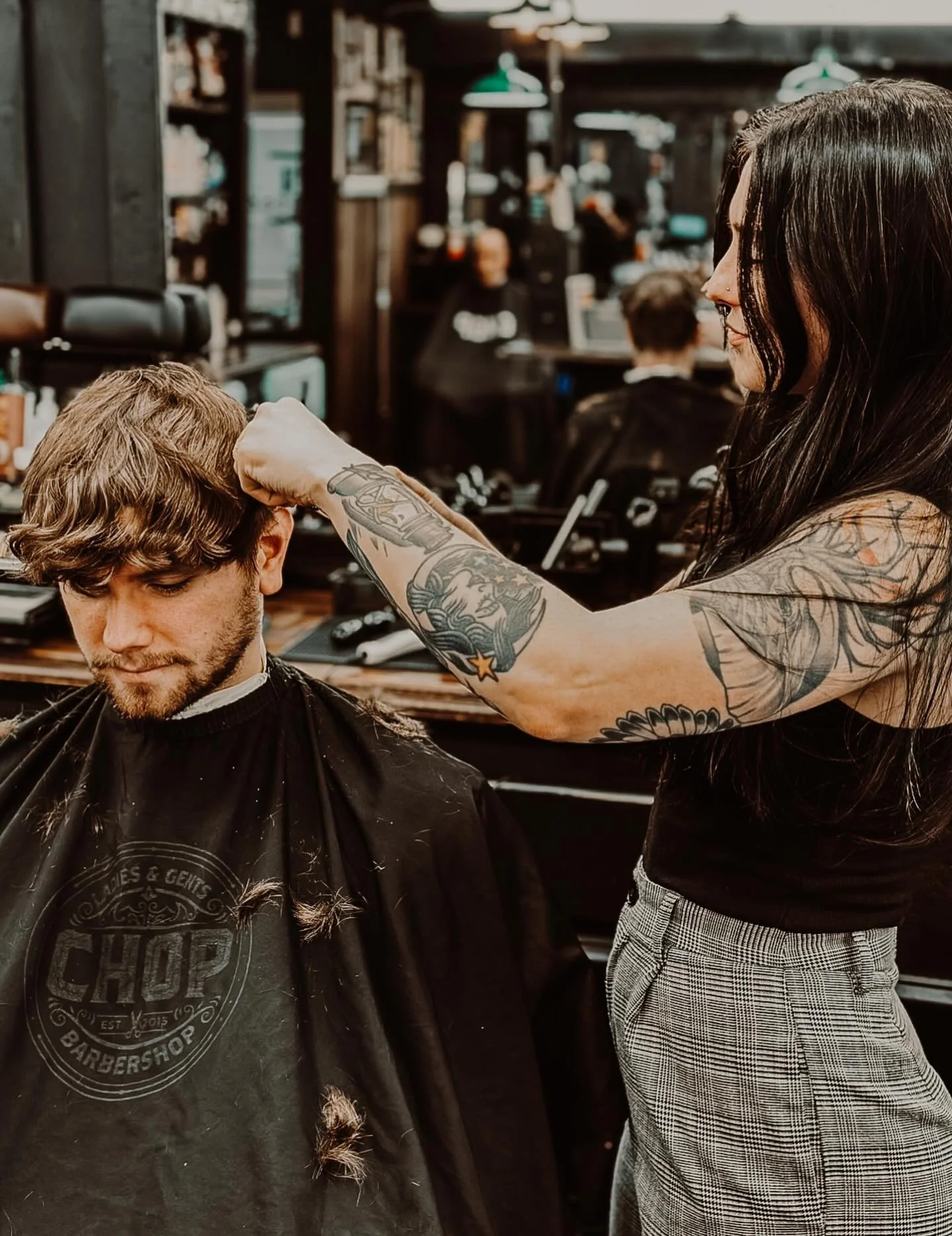 ✂️ Barber Spotlight: Heather | CHOP Midtown ✂️

If you&rsquo;ve sat in Heather&rsquo;s chair, you already know&mdash;she&rsquo;s all about precision, consistency, and making sure you walk out feeling like the best version of yourself. From clean fade