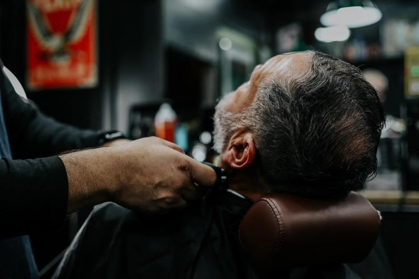 You got plans? Hopefully they including stoping by for a fresh line up 😎💈

Book online, call ahead, or walk in today ⚡️

#chopbarbershop #lineup #beard #barber #barberlife