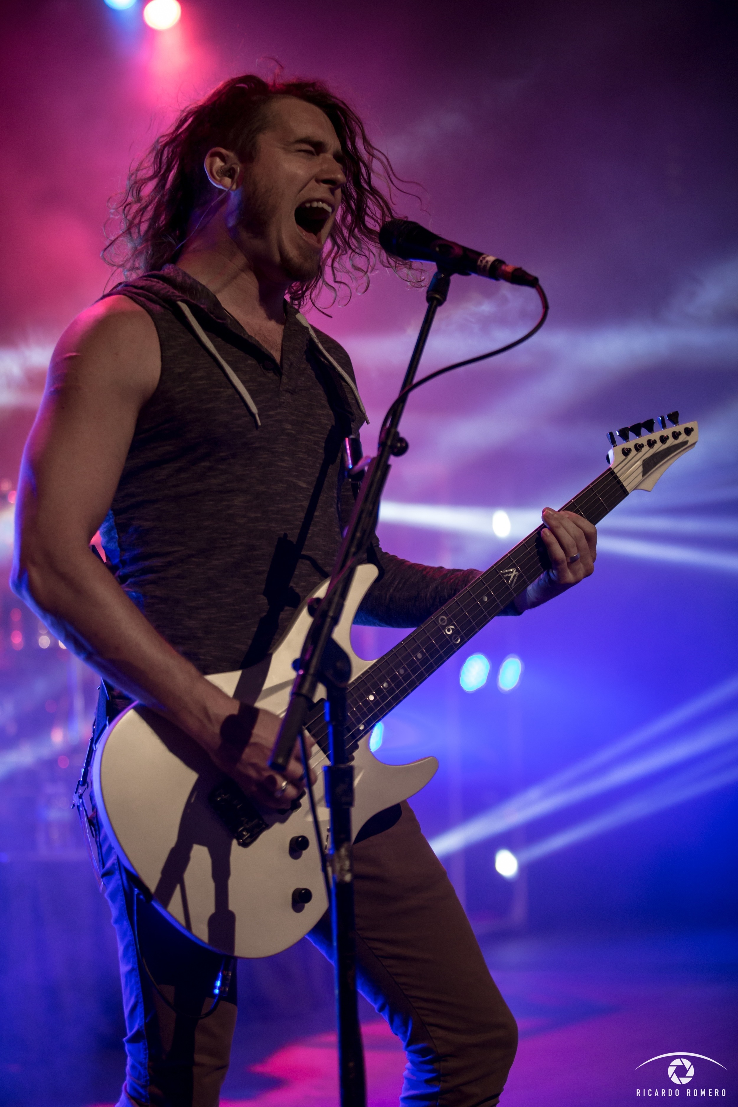 photo by Ricardo Romero
