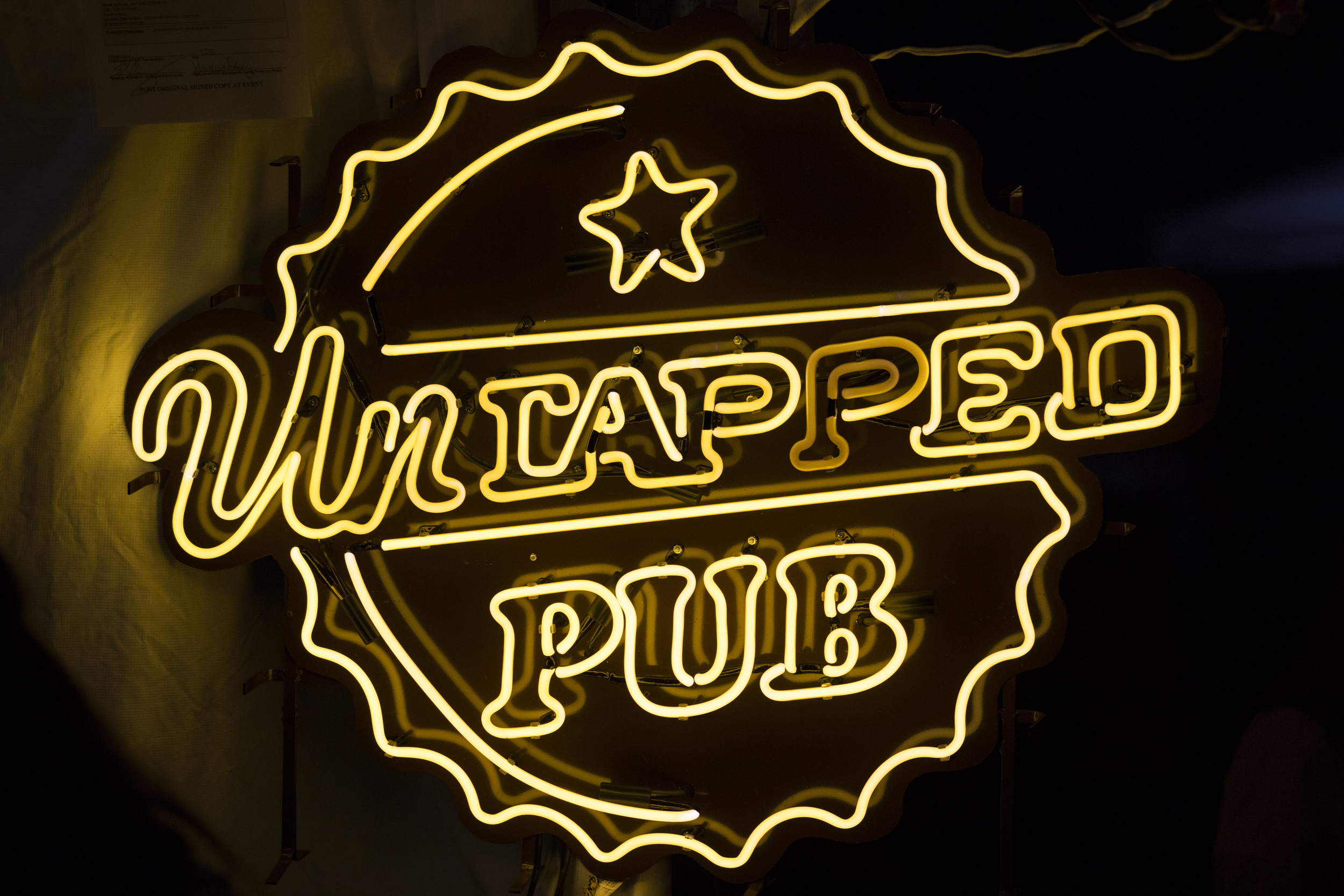 20151121-IMG_1036 Untapped Pub.jpg