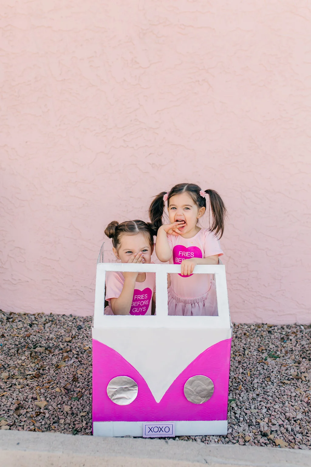 VALENTINE CARDBOARD BOX BUS