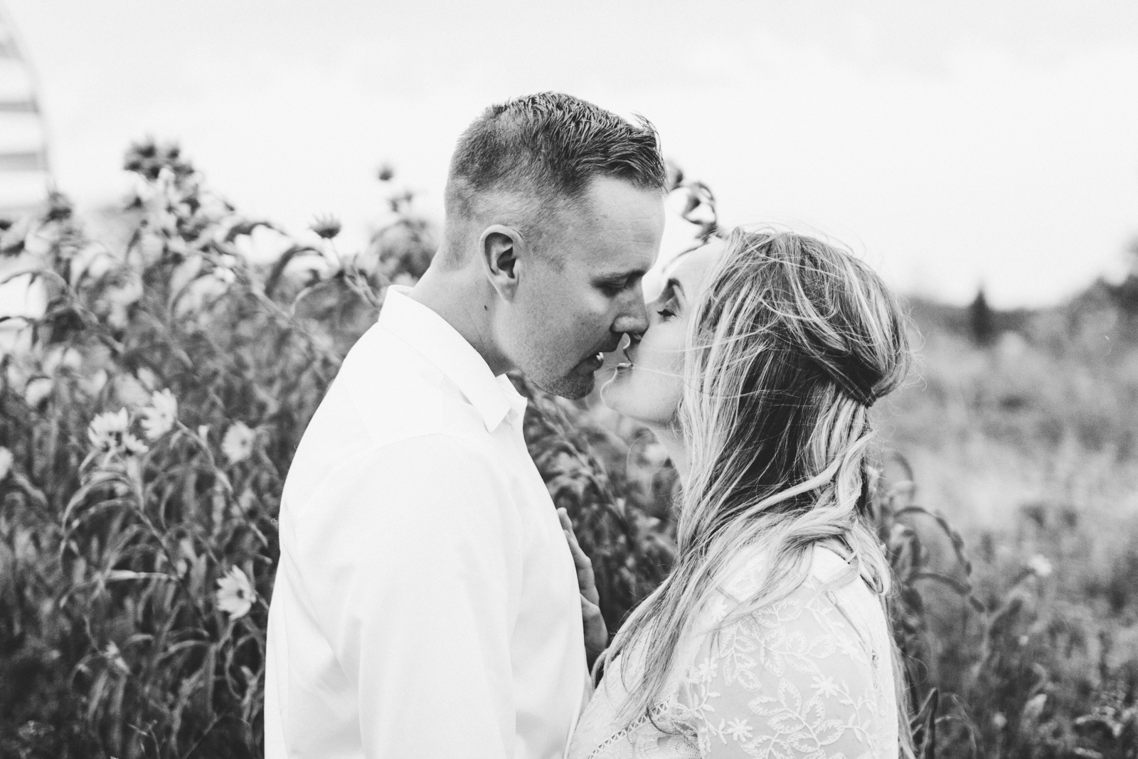 Morning Light Photography: Amanda & Nick's Taylor's Falls Engagement