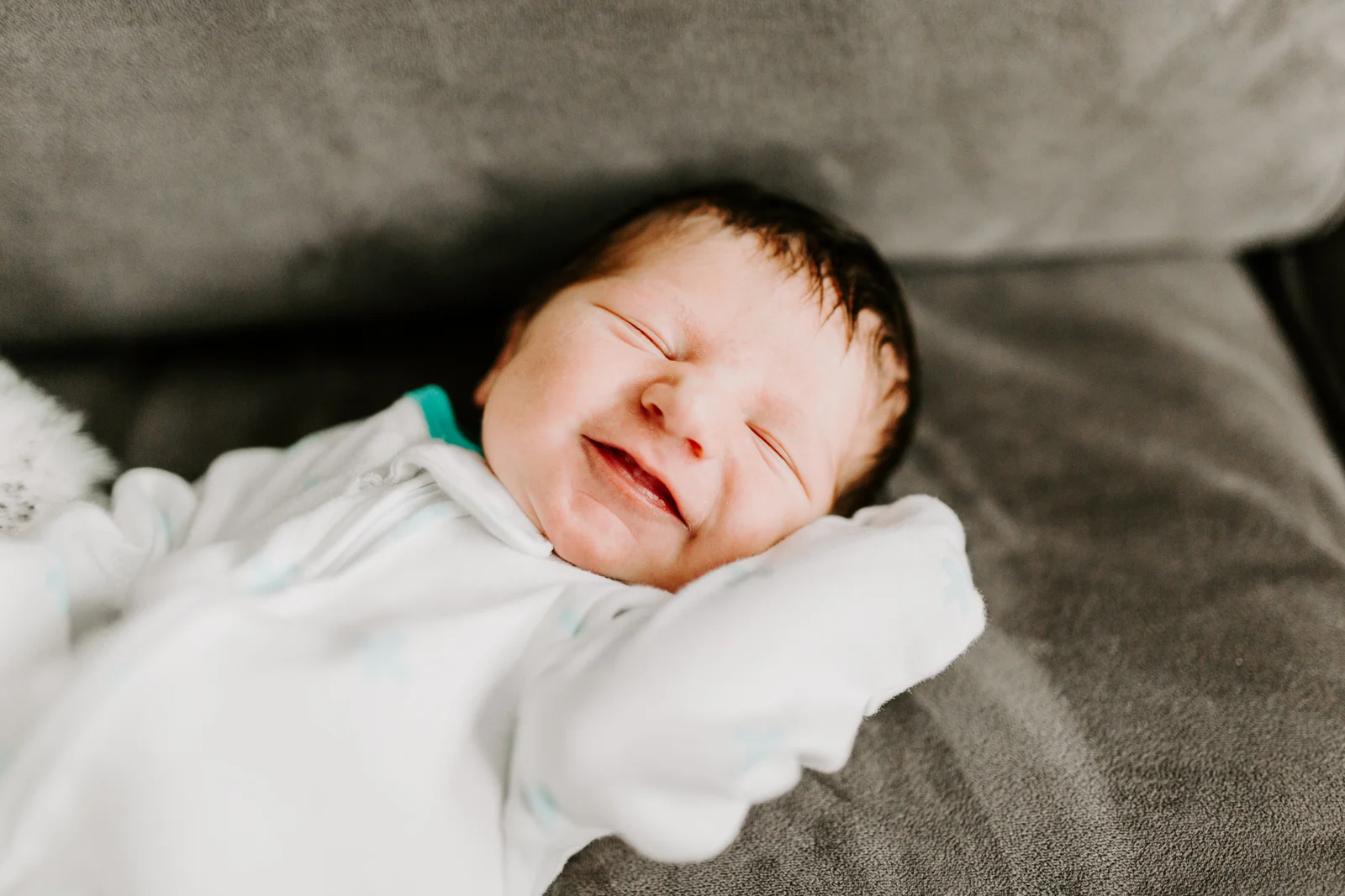 Riepe-Cam-newborn-32.jpg