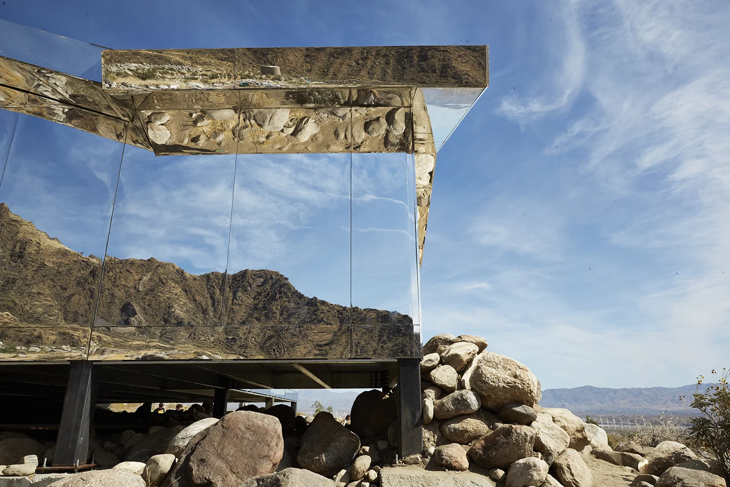 Doug Aitken's "Mirage" / April 23 2017 / Palm Springs, California.