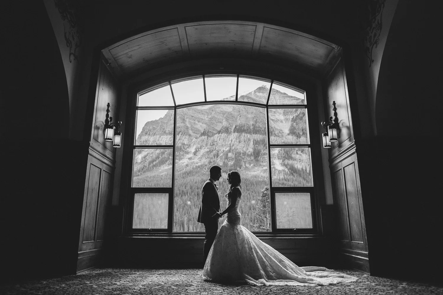 015-lake-louise-destination-wedding.jpg