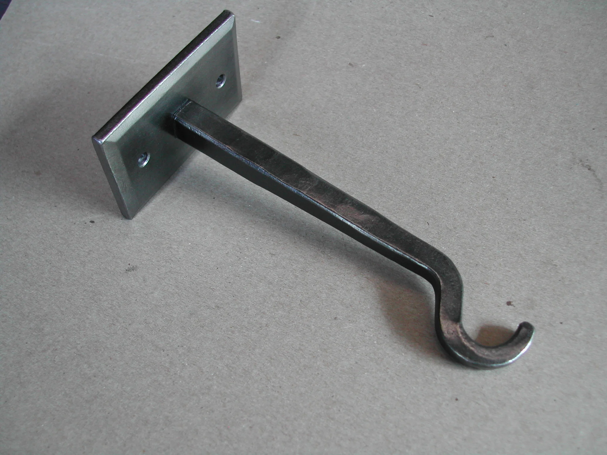 Robe Hook Schumacher.JPG