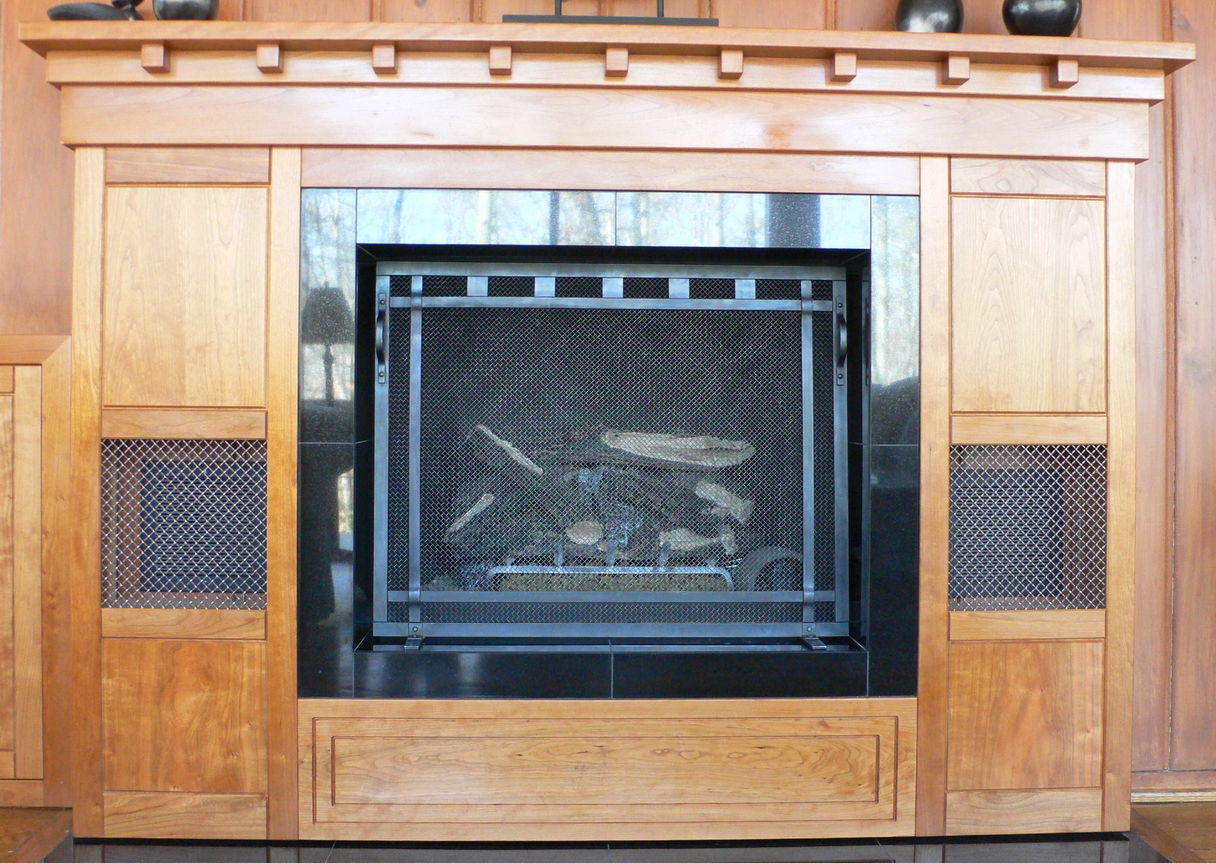 Craftsman fireplace screen.jpg