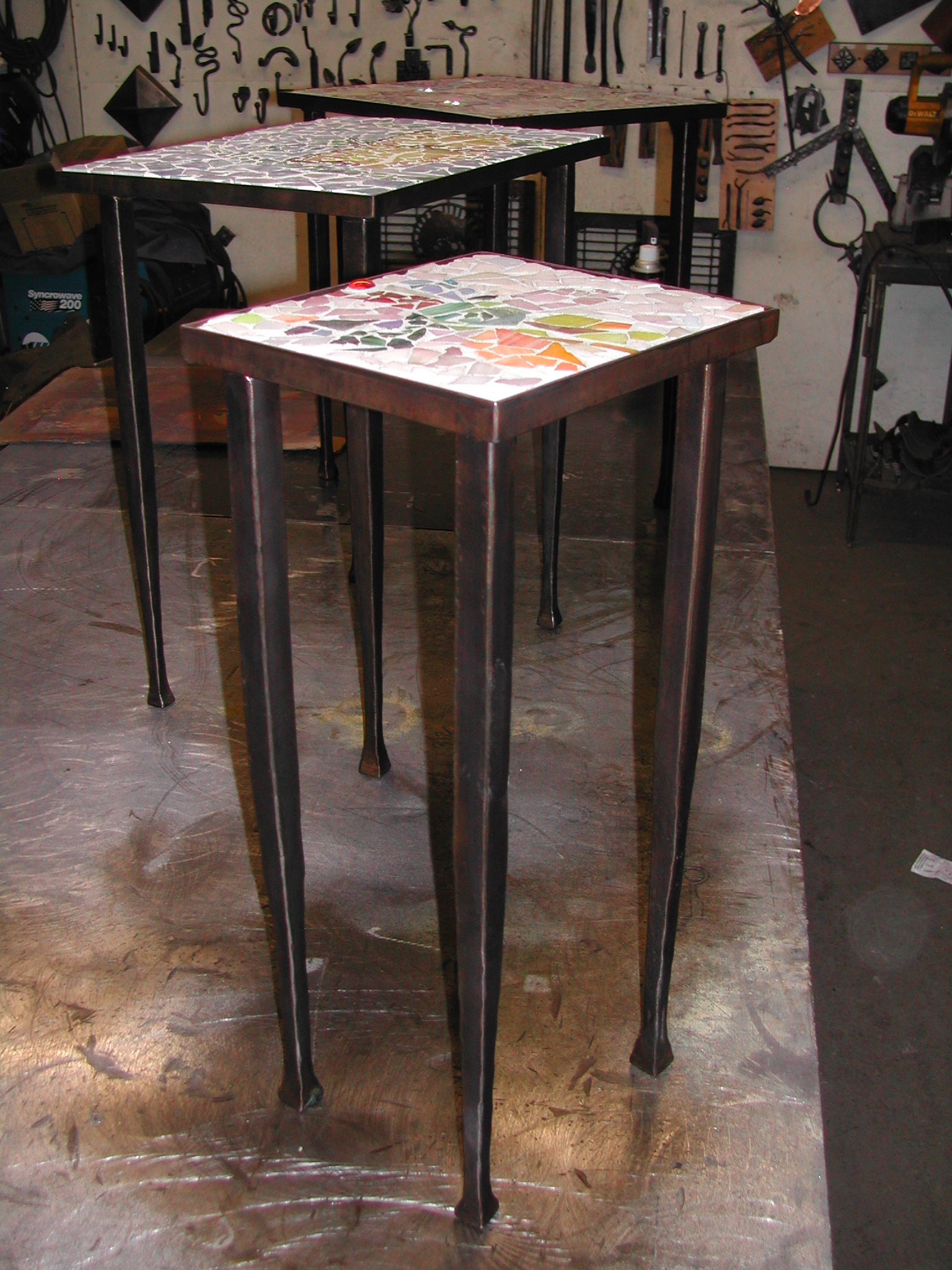 Chandler End table small.JPG