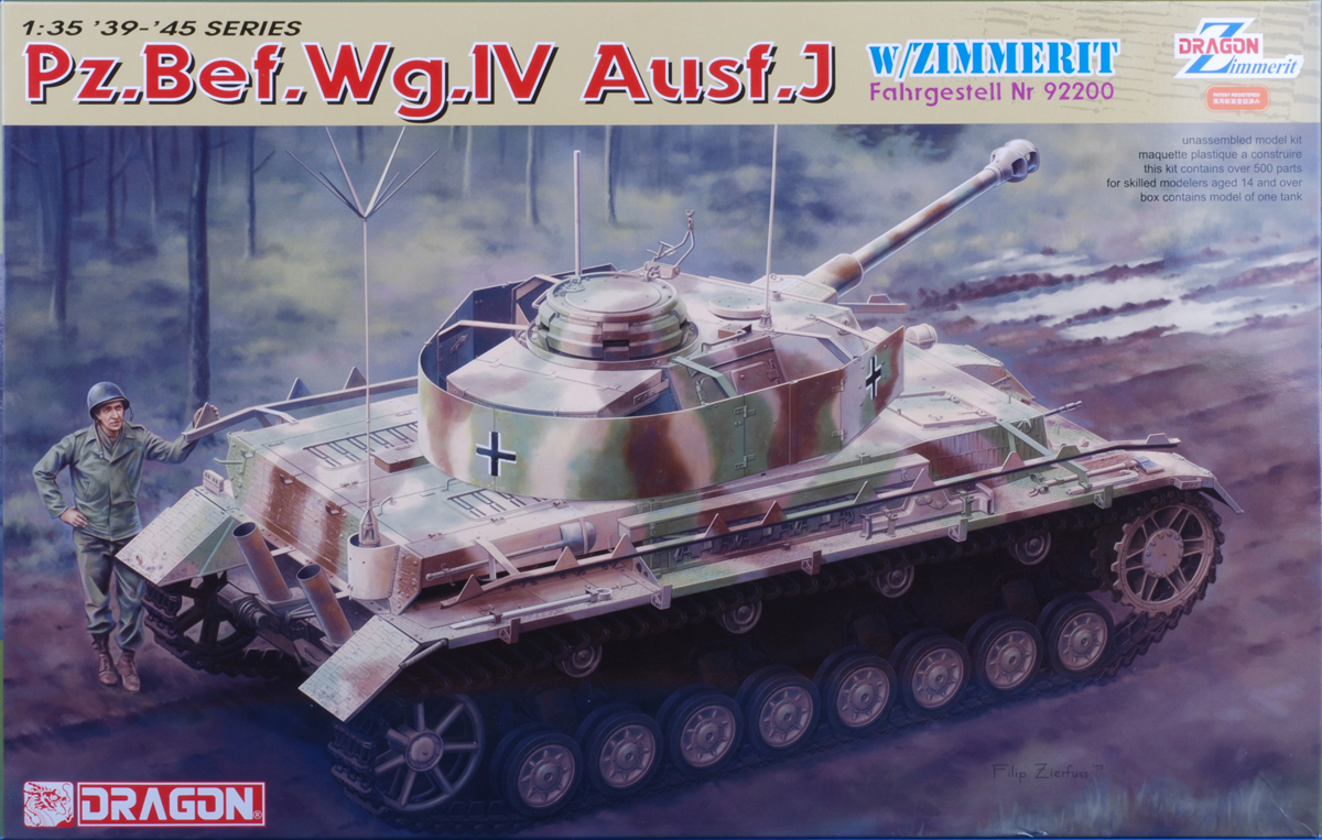 It's got Zimmerit! Panzer IV Ausf. J with command antenna parts.