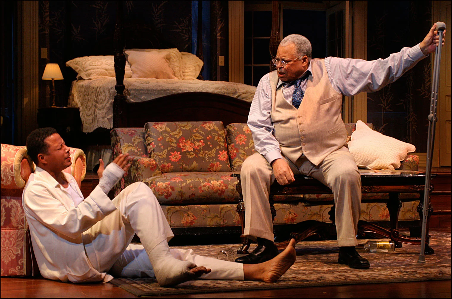 Cat-on-A-Hot-Tin-Roof-7.jpg