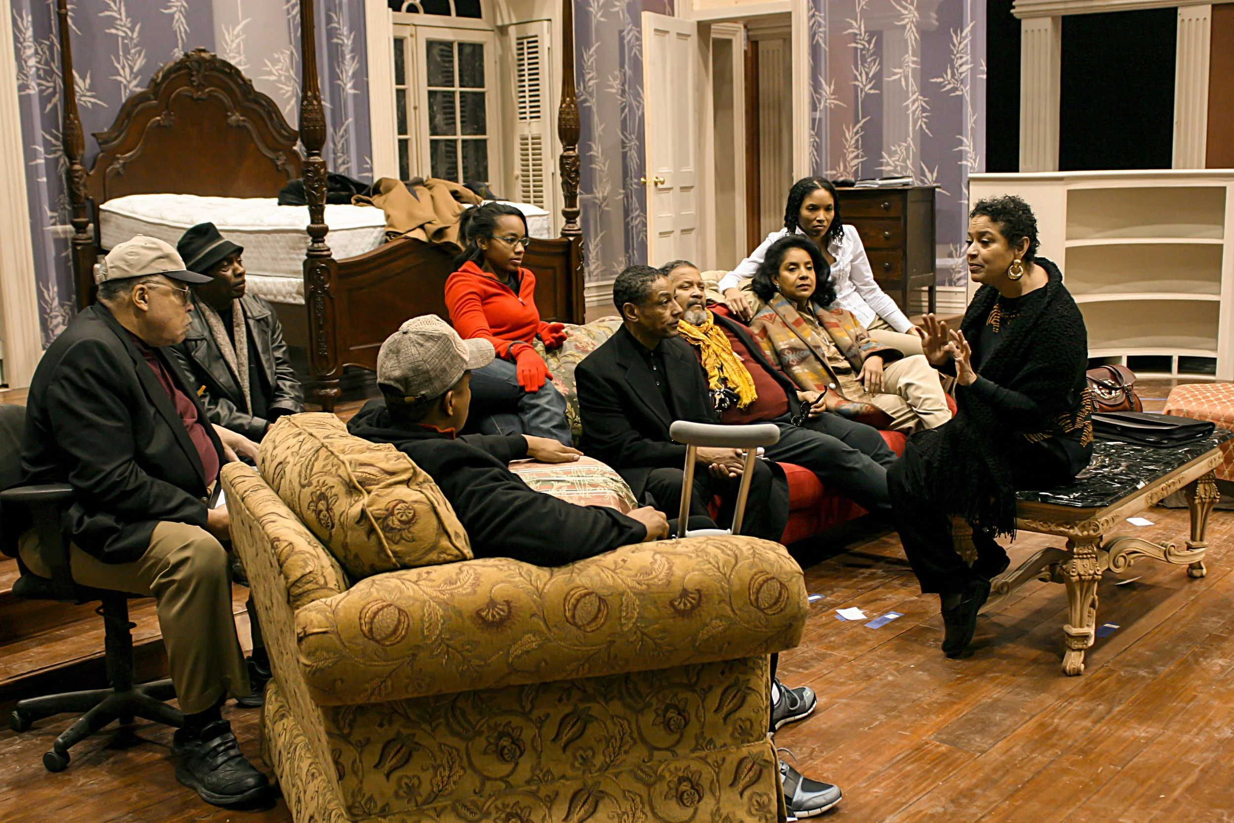 Cast - Cat On a Hot Tin Roof 2008