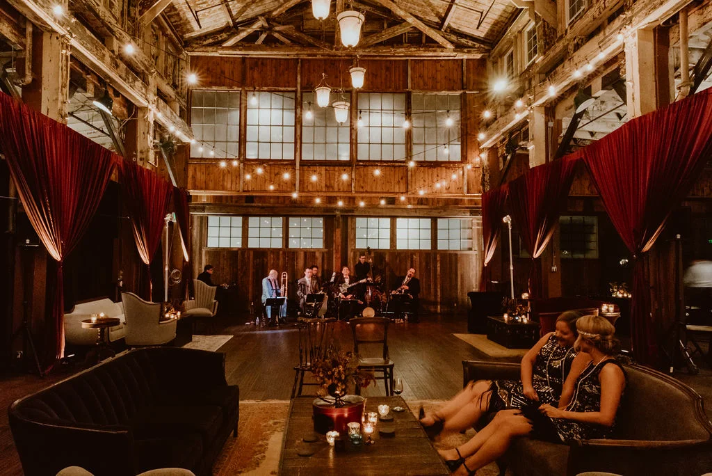 Loving all this proper antique 1920s furniture and props from Vintage Ambiance!