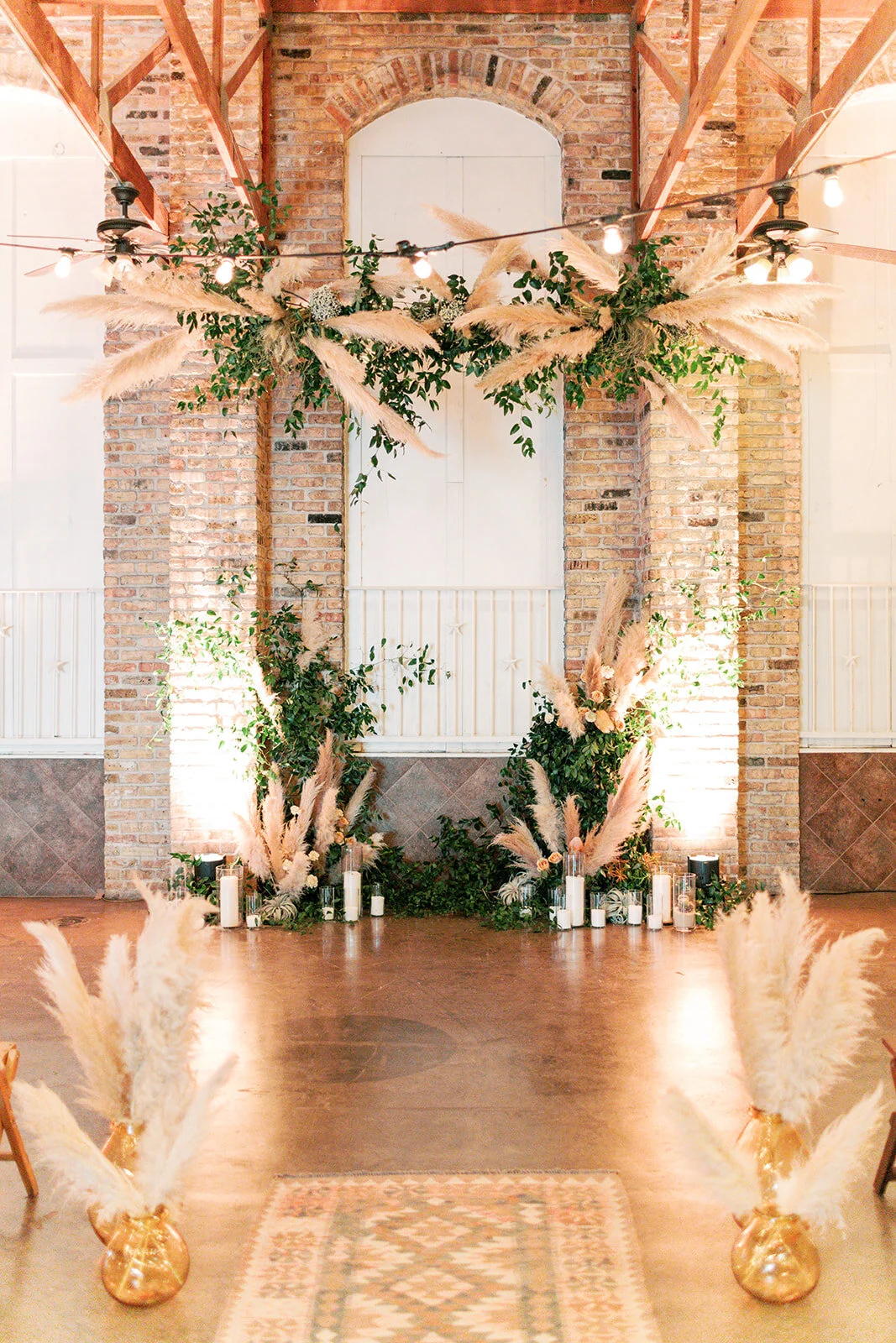 BridgetAlexWedding_featherandtwine-461.jpg