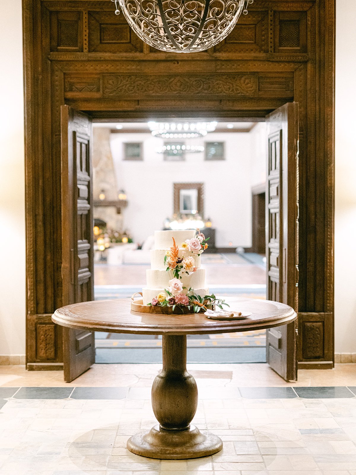 JuliaandMosesSantaFe_BishopsLodge_Fall_Wedding_Sunset86.jpg