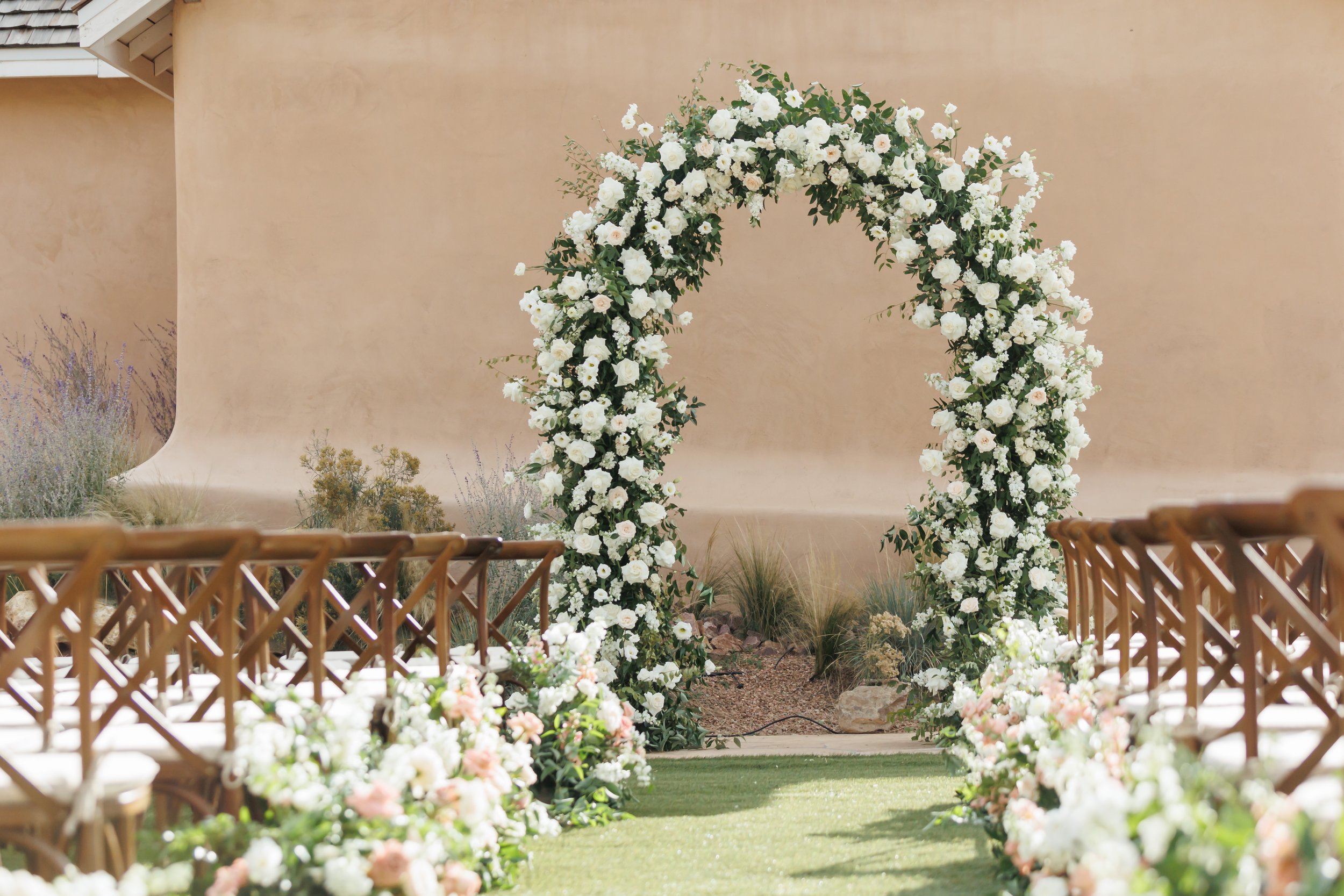 KateandJackSantaFe_BishopsLodge_Fall_Wedding_Romantic_Traditional16.jpg