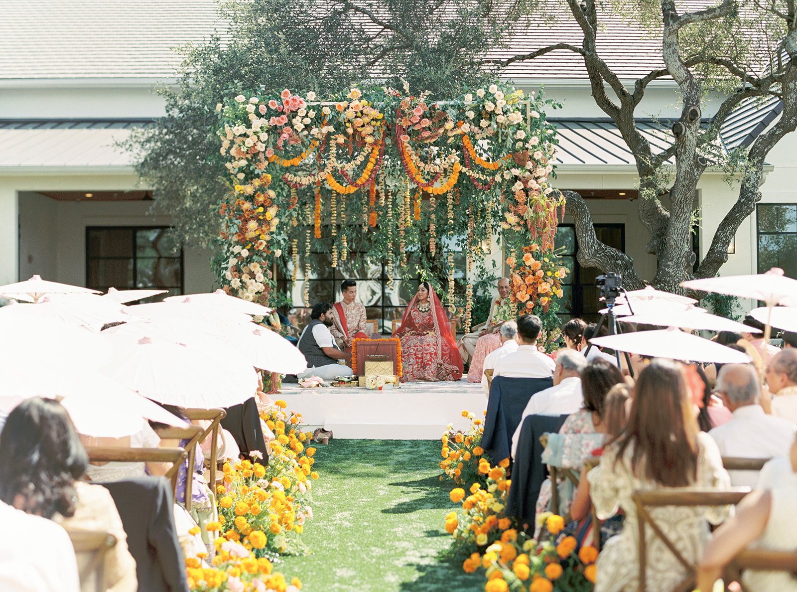 TrishlaandVP_Austin_Texas_IndianFusion_Wedding_Arlo65.jpg