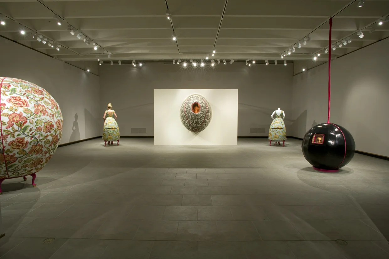 Momentos Of A Doomed Construct