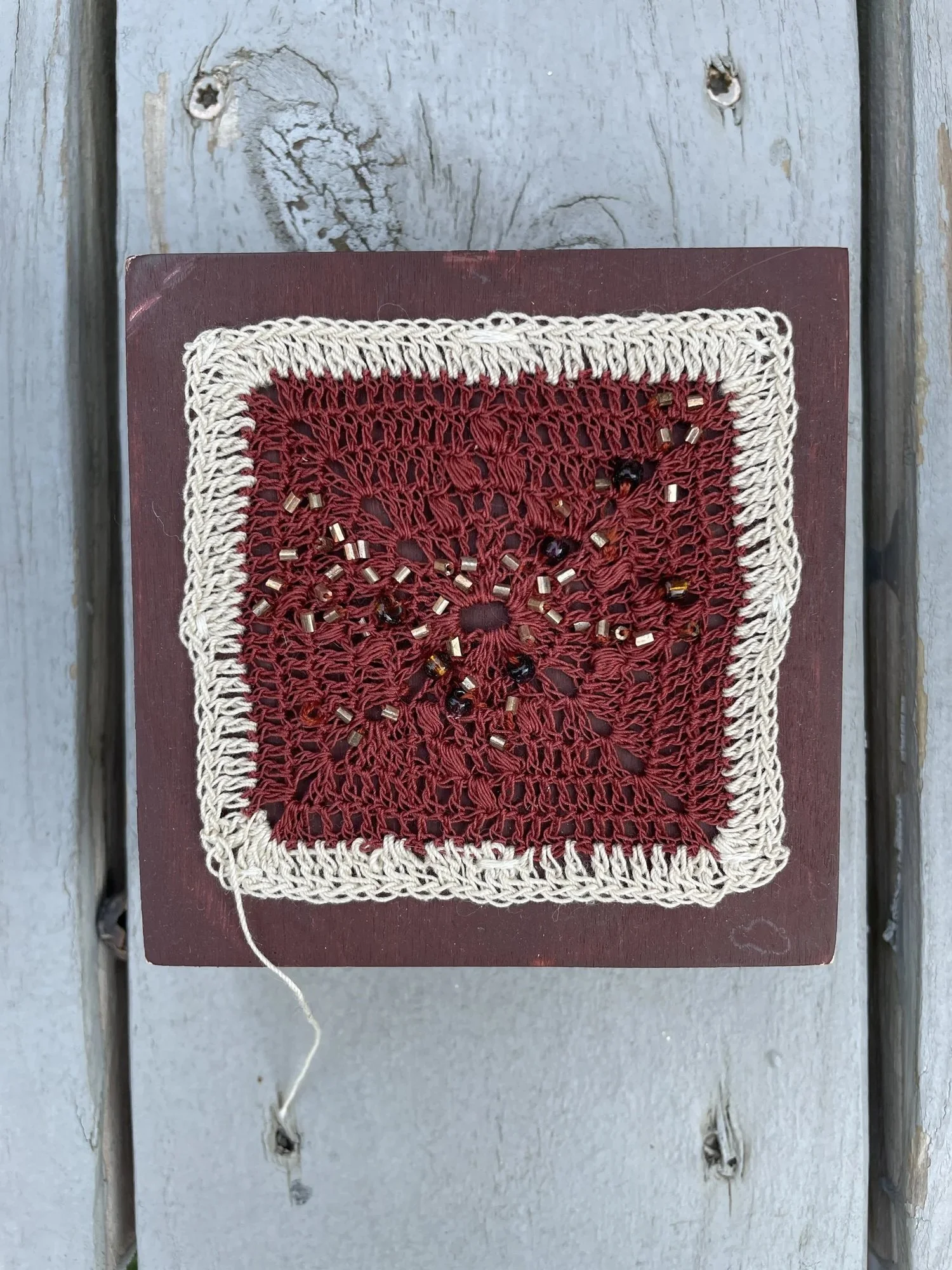 Mini Square, Claret
