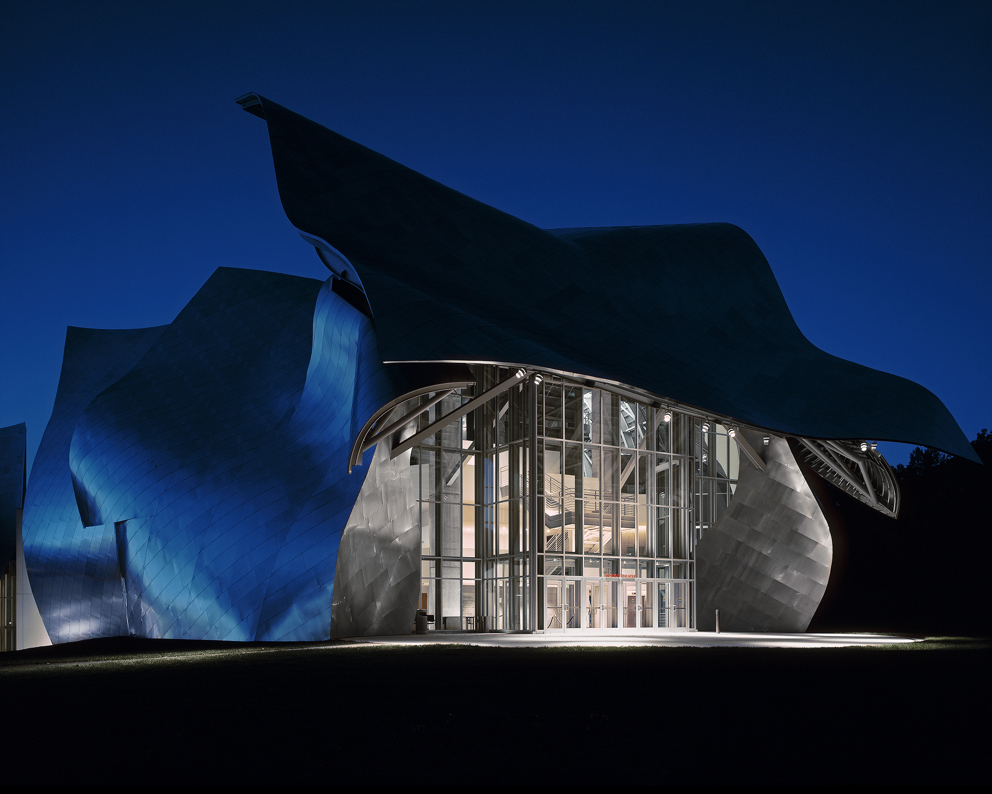  Sosnoff Theater  Gehry Partners 