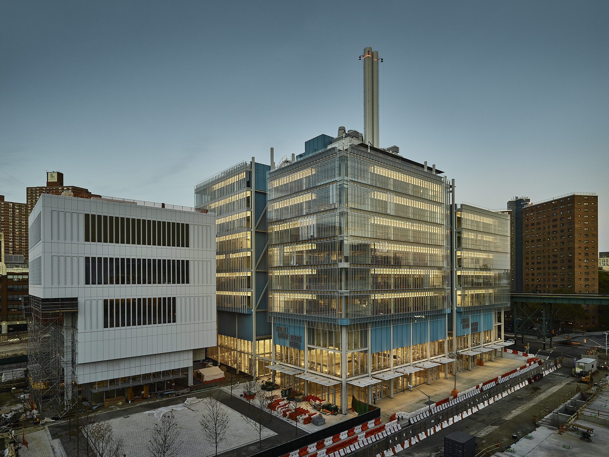  Manhattanville - Columbia University  Renzo Piano 