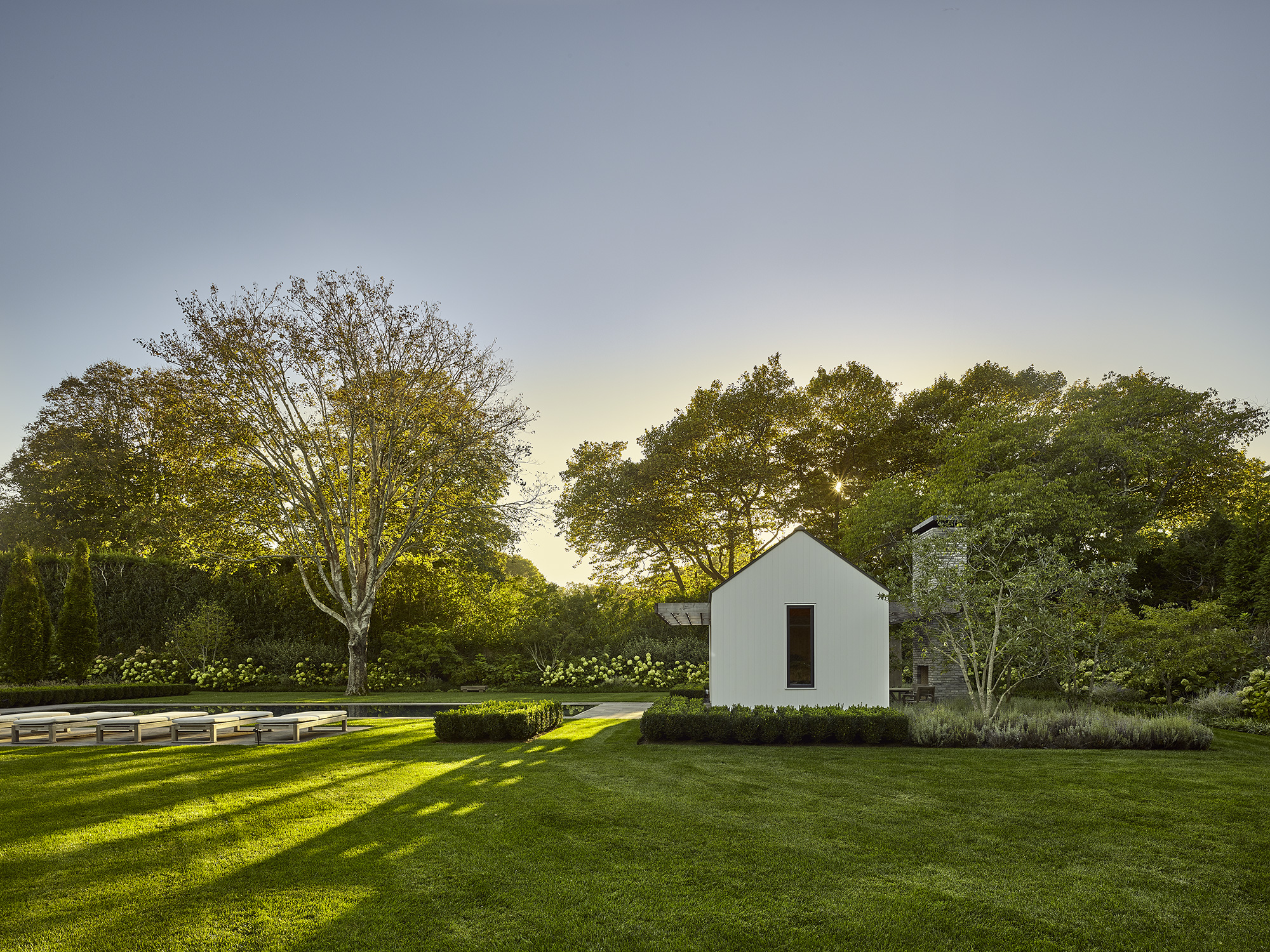  East Hampton Poolhouse  RYA 