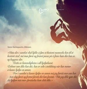 Ingen endringsreiser er like. Selv om noen kanskje har samme mål så har alle ulike startsted og ulike forutsetninger. Vi tar med oss Søren Kierkegaards refleksjon om hjelpekunst og formaning om at vi må respektere og forstå hvor hvert enkelt menneske befinner seg og at det er en forutsetning for å kunne hjelpe. 