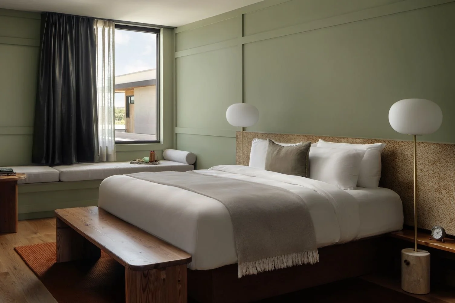 Albert Hotel Springs King.jpeg