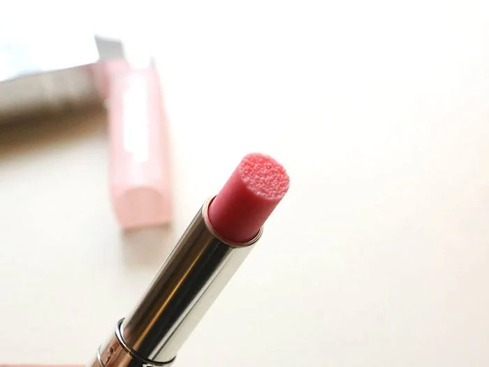 Dior-Addict-Lip-Sugar-Scrub-Review.jpg