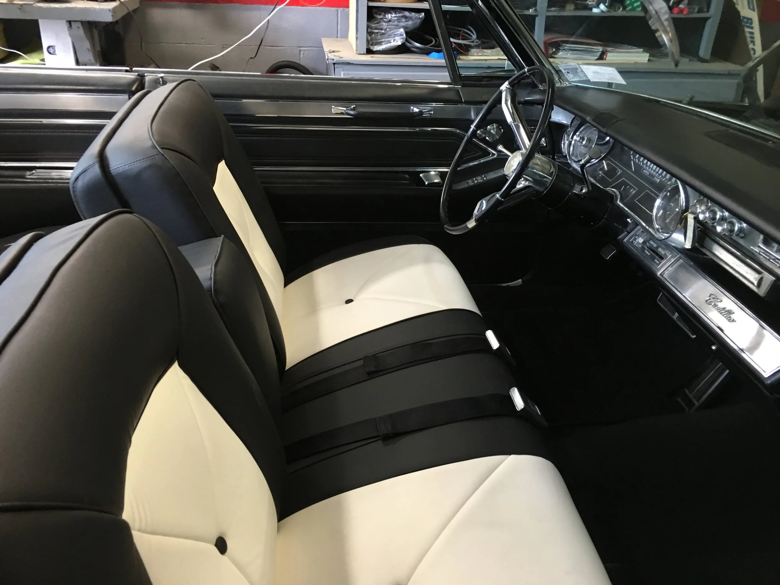 1965 CADILLAC - COHEN - 143 of 180.jpg