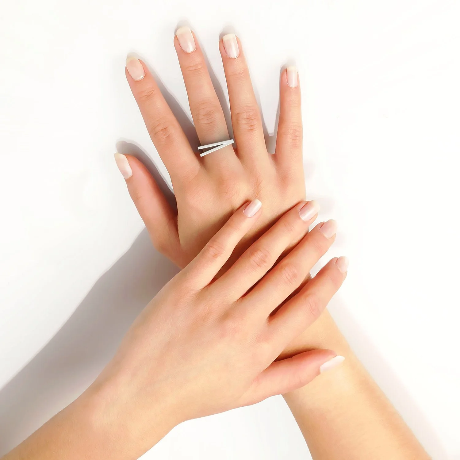 TYPE Buchstaben RINGS Hand V 2021.29.jpg