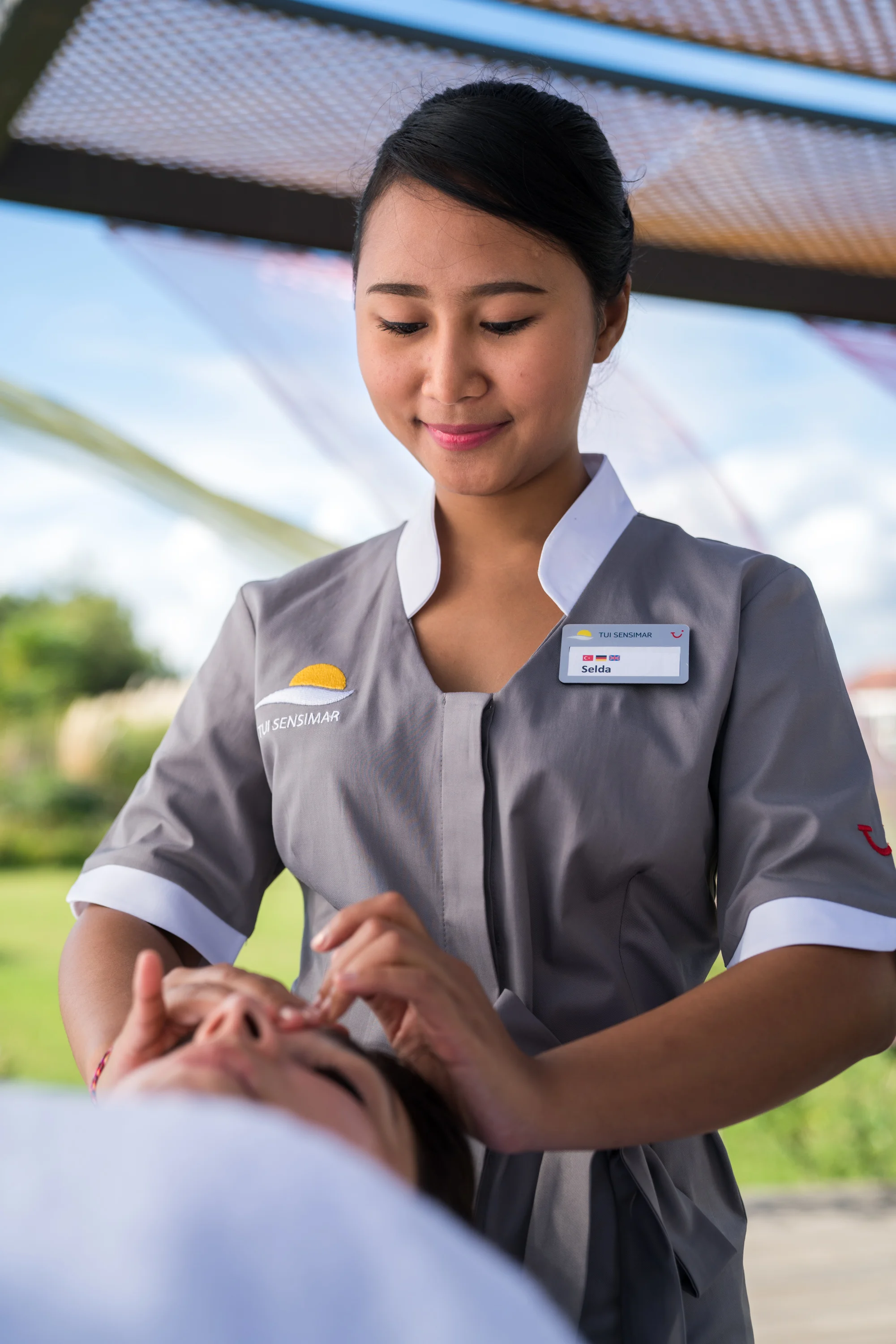  Client: TUI Group  Stylist: Wendy Williams  Assist Stylist: Hatice Dalkiz Karaaac  Cam Assistant: Nåkaash 