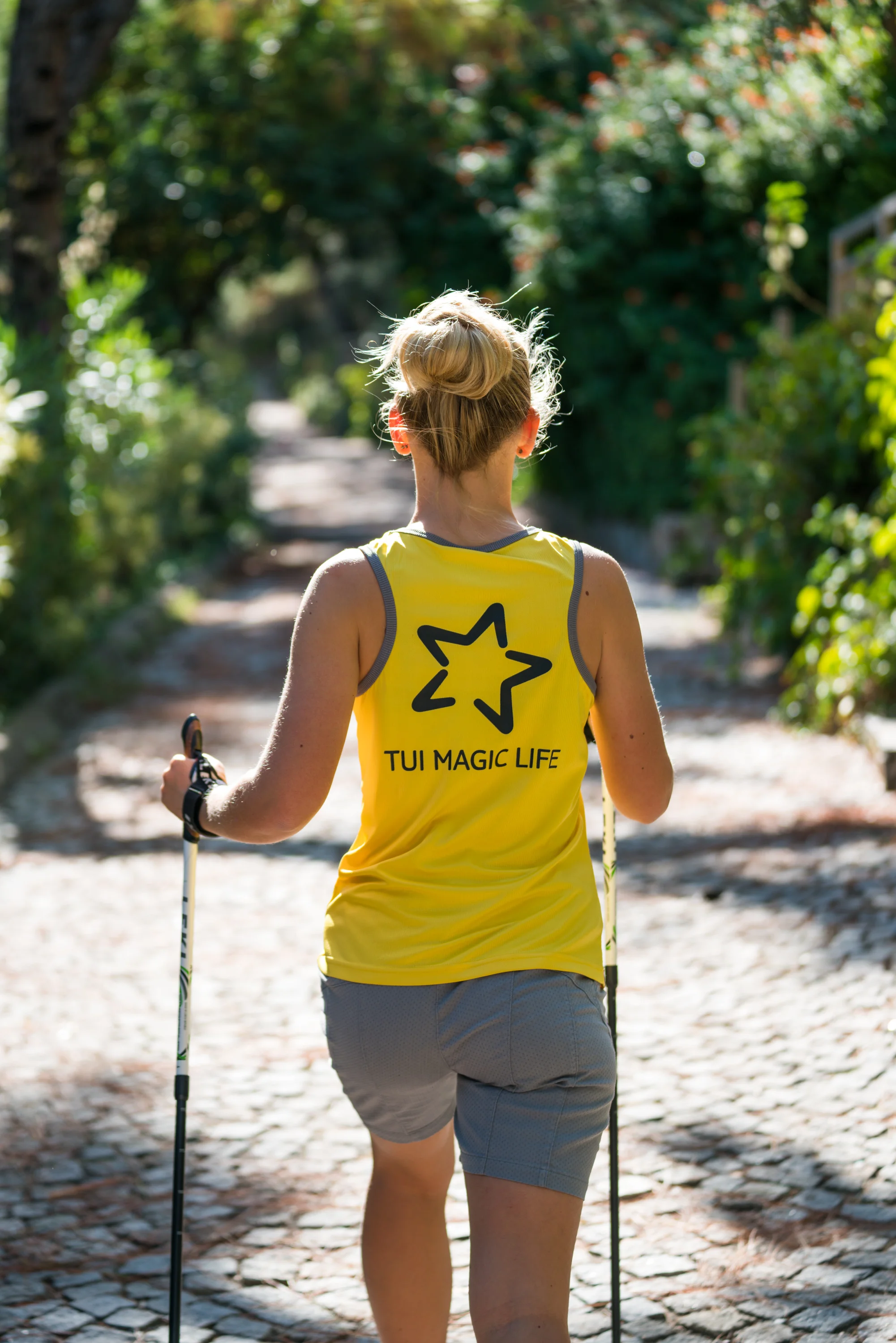  Client: TUI Group  Stylist: Wendy Williams  Assist Stylist: Hatice Dalkiz Karaaac  Cam Assistant: Nåkaash 